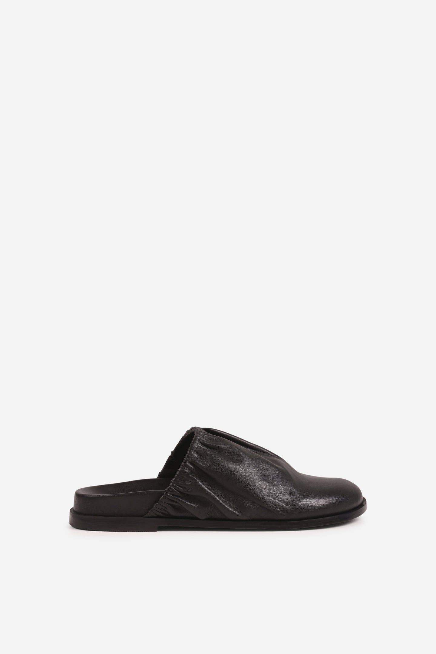 YLA-NA LOW SHOE BLACK 1