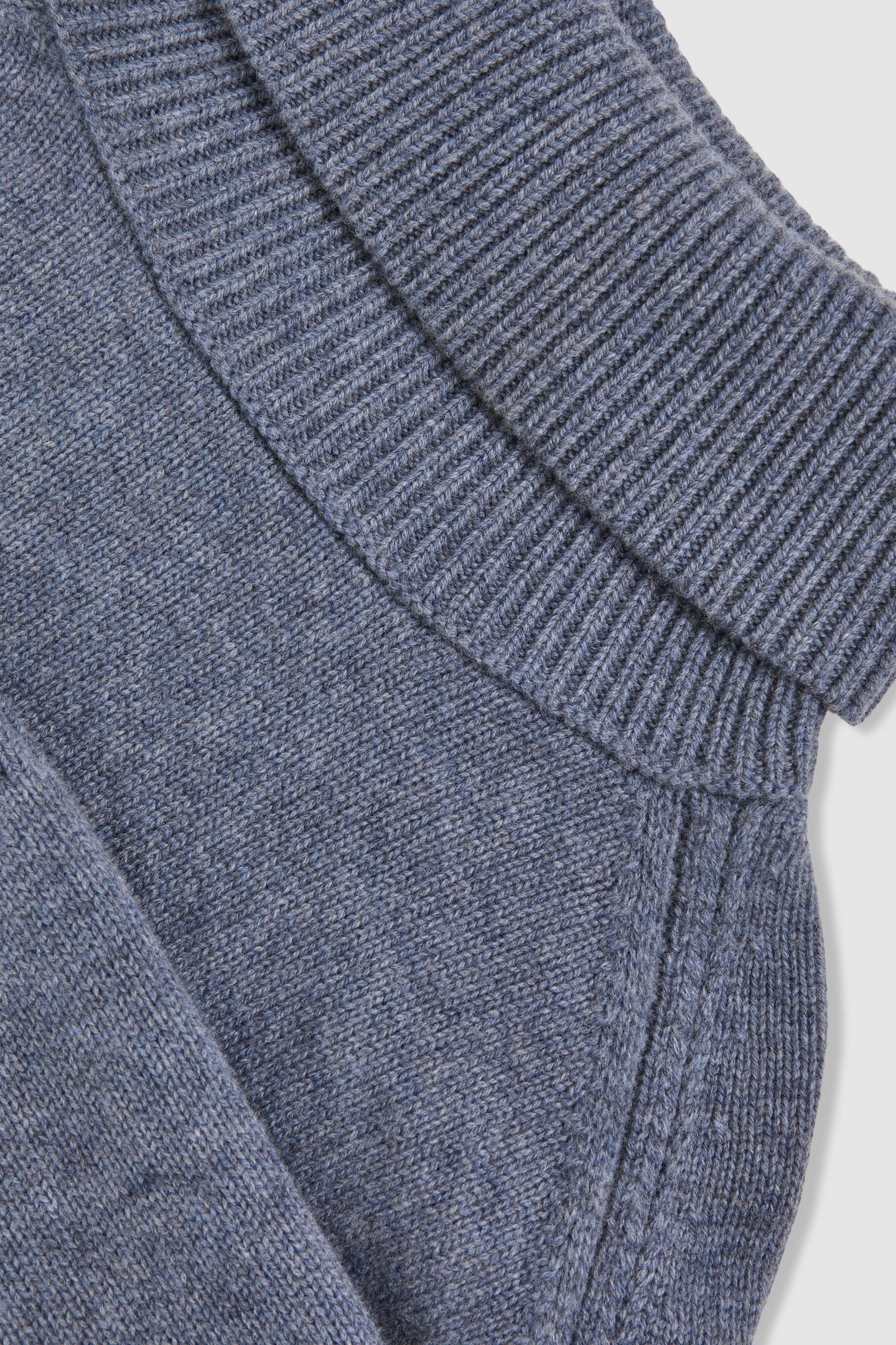 CASHMERE BLEND ROLL NECK BLUE MARL 6
