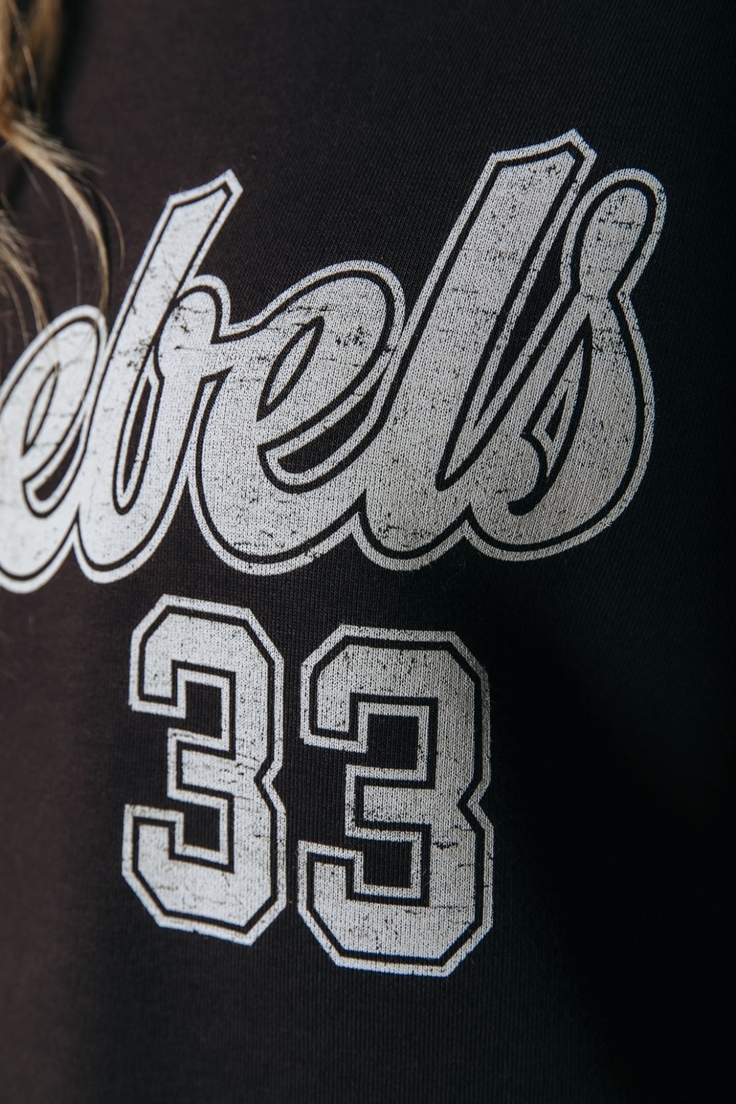 REBEL 33 CLEAN HOODIE BROWN 3