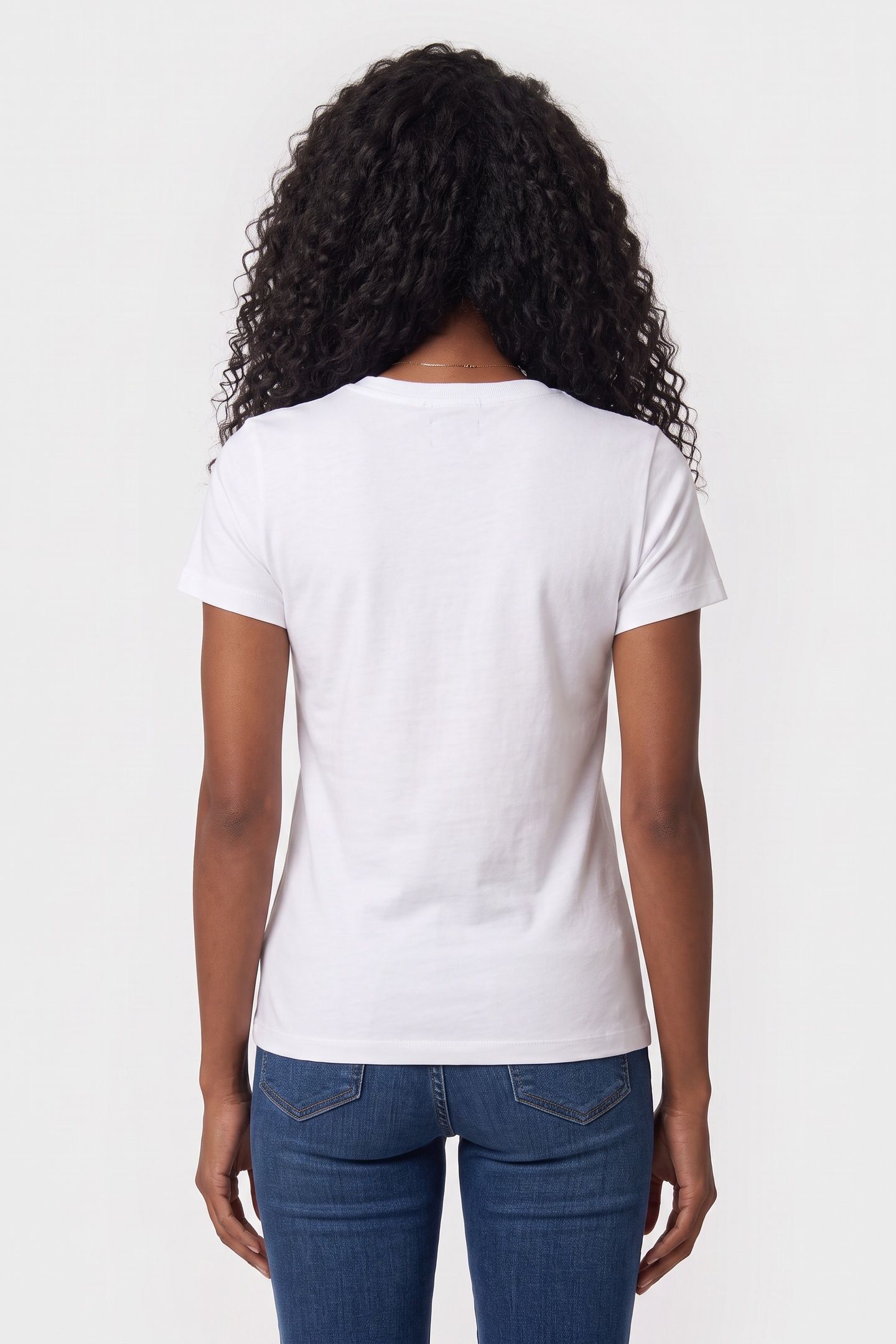 CN SS LOVE TRIANGLE PURE WHITE 2