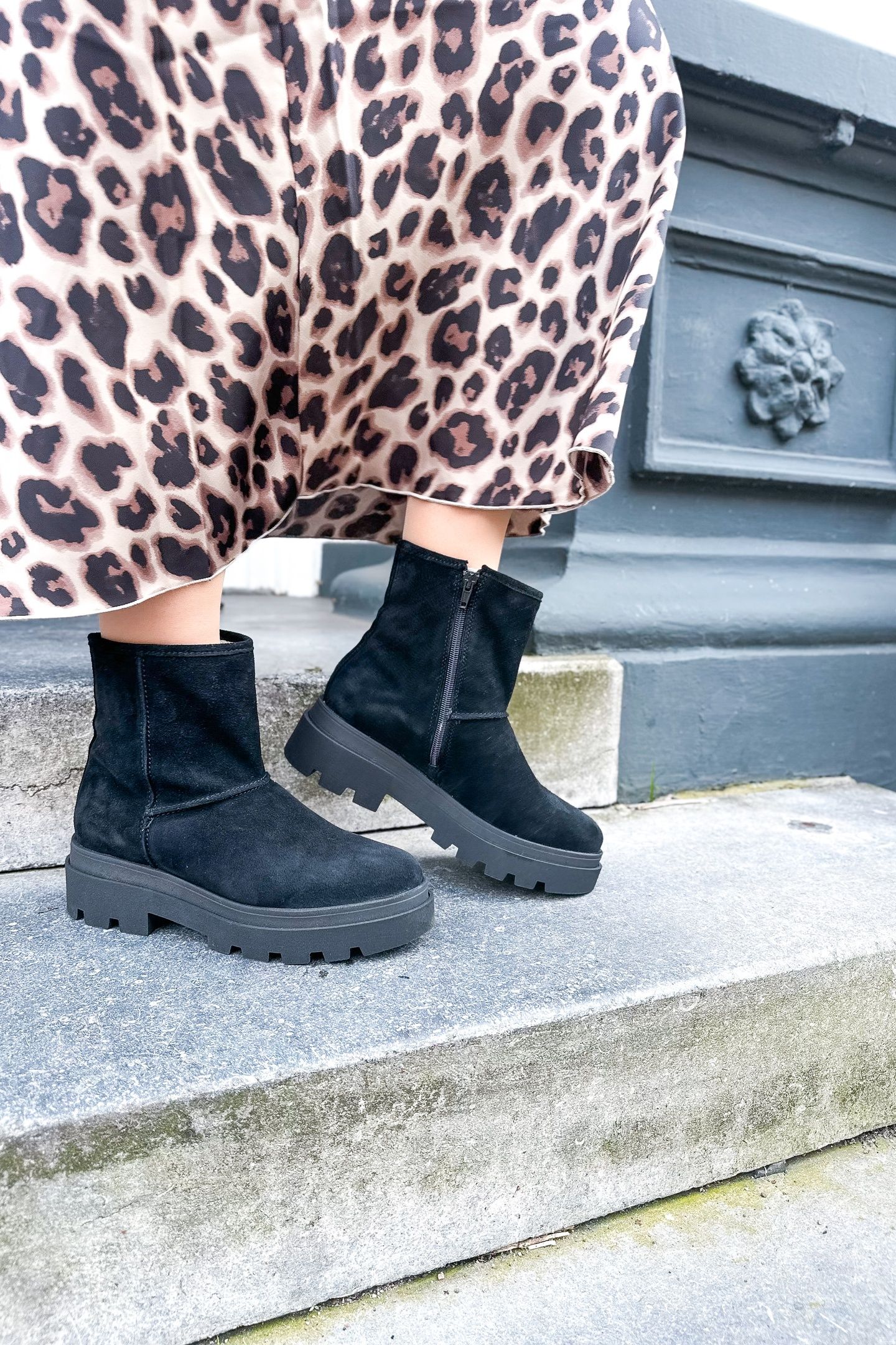 OSLO BLACK 2