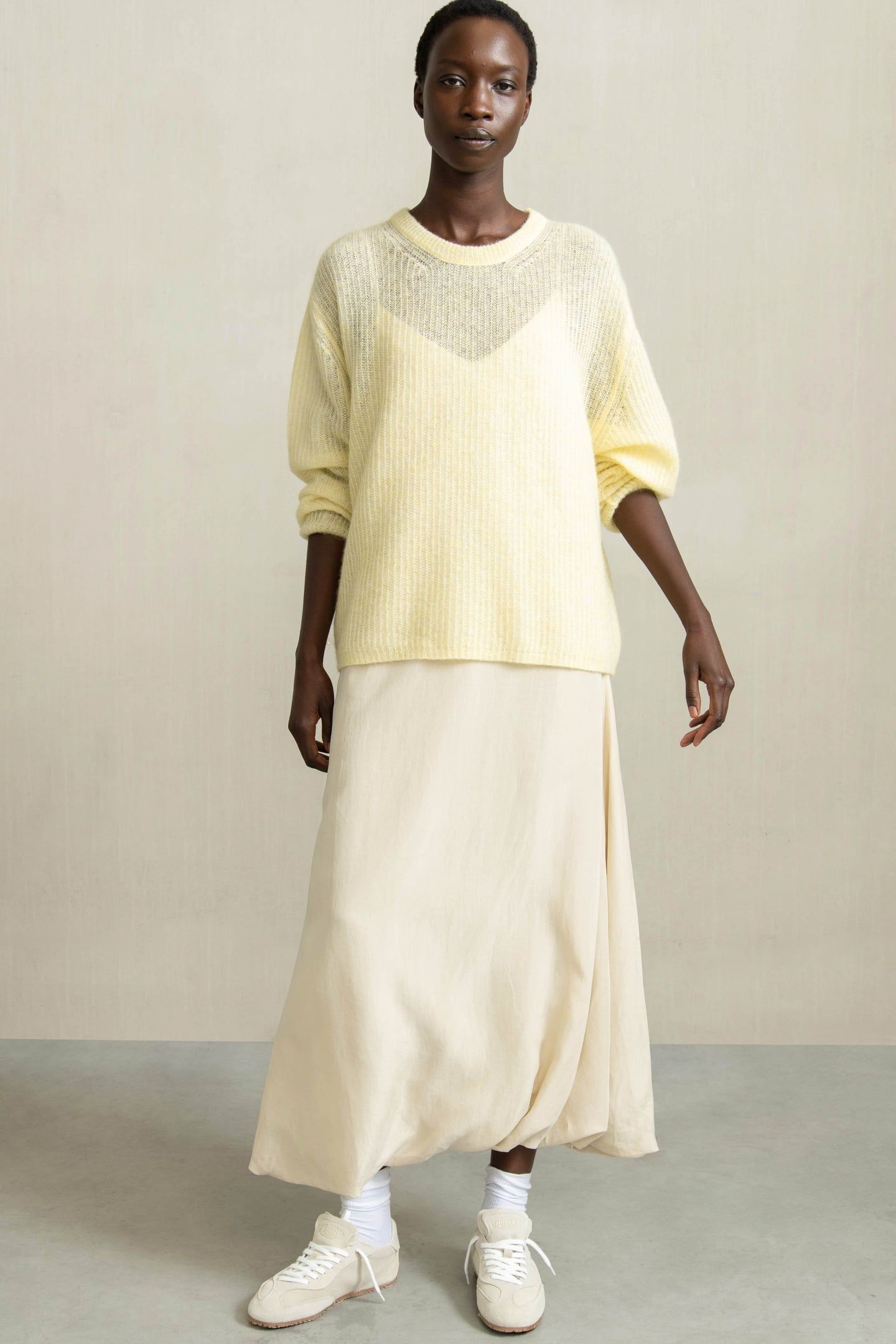 AMIRANDA LIGHT YELLOW 2
