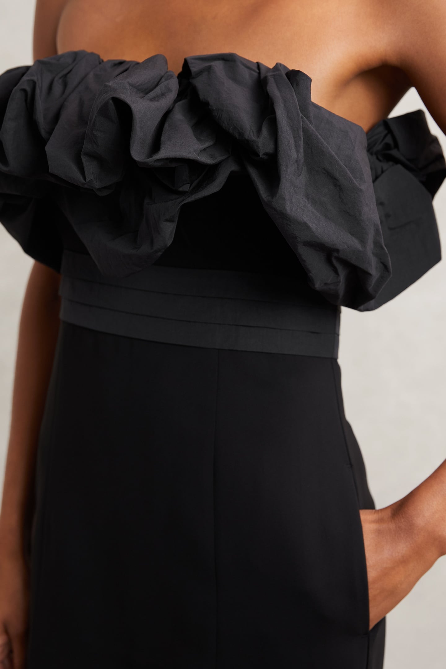 SCULPTURAL BANDEAU MIDI DRESS BLACK 5