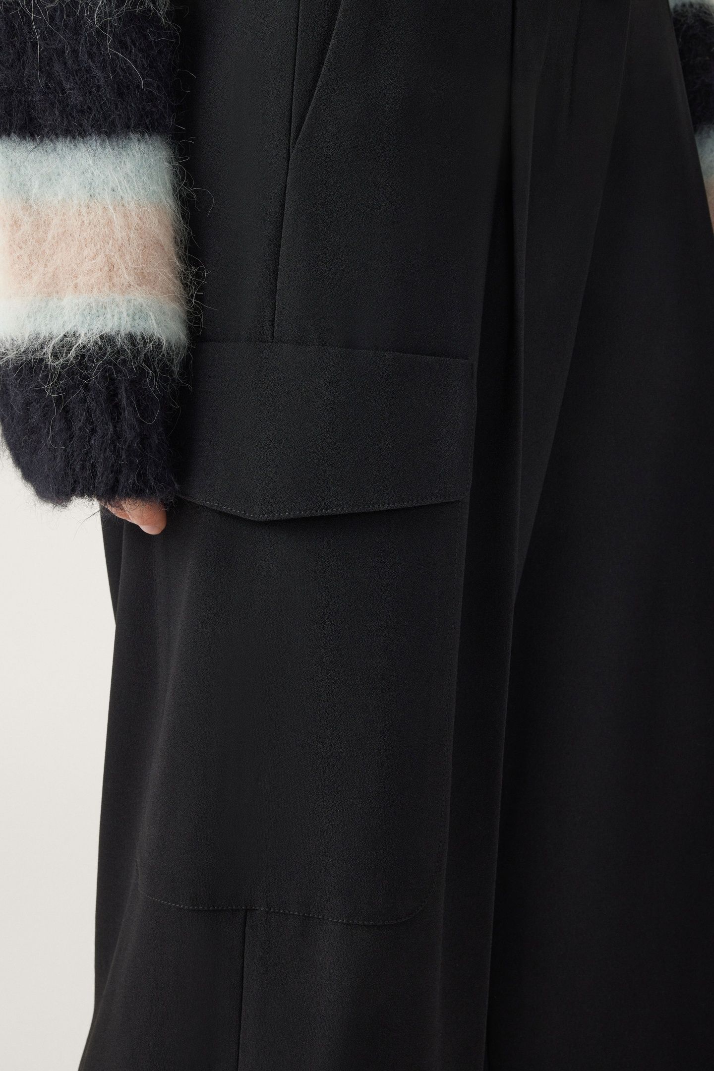 STRAIGHT TROUSERS BLACK 4