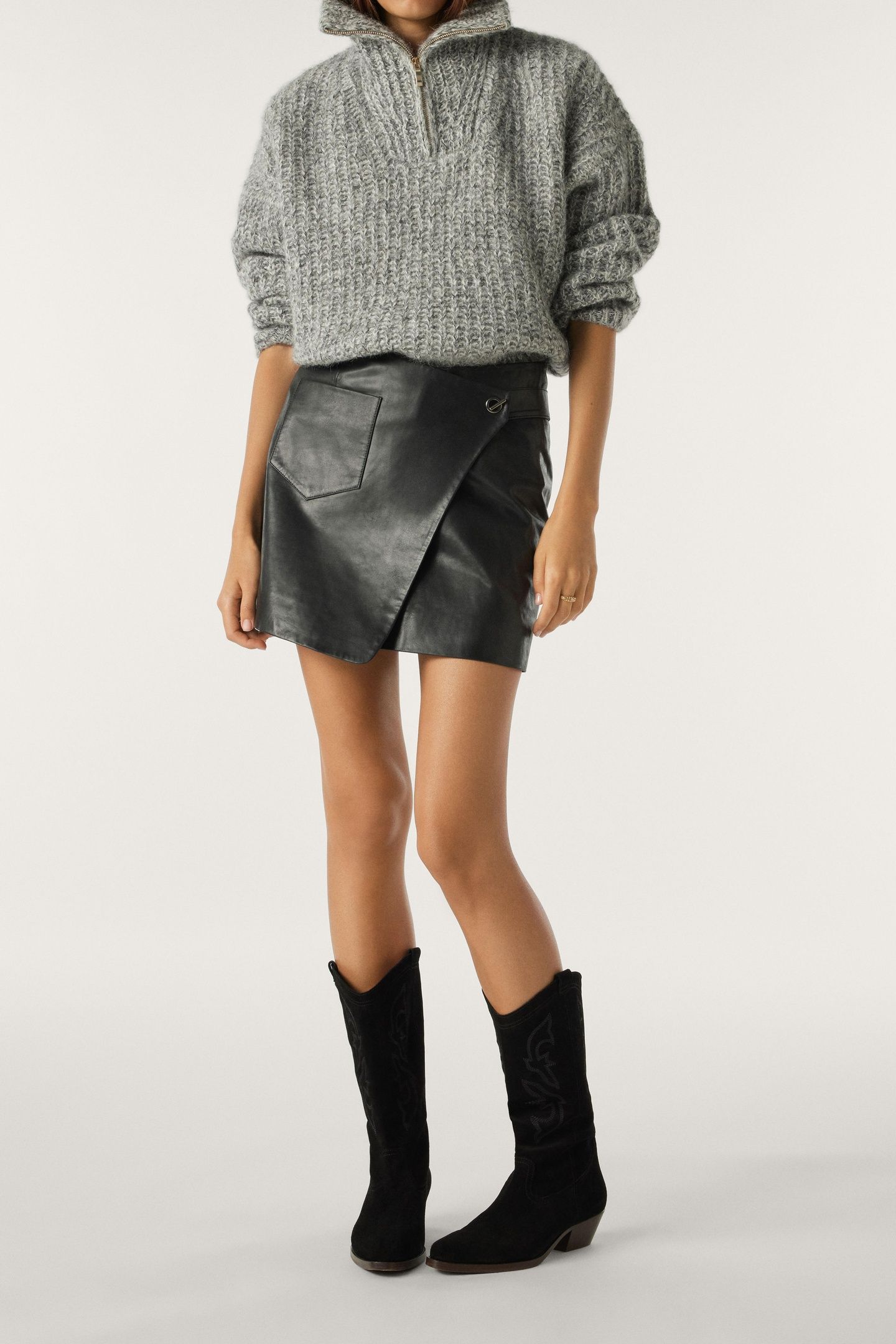 MINI SKIRT BLACK 4