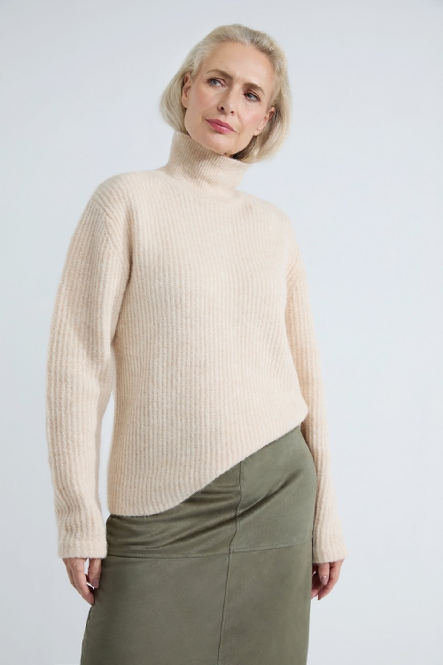 AURORA SWEATER SAND 7