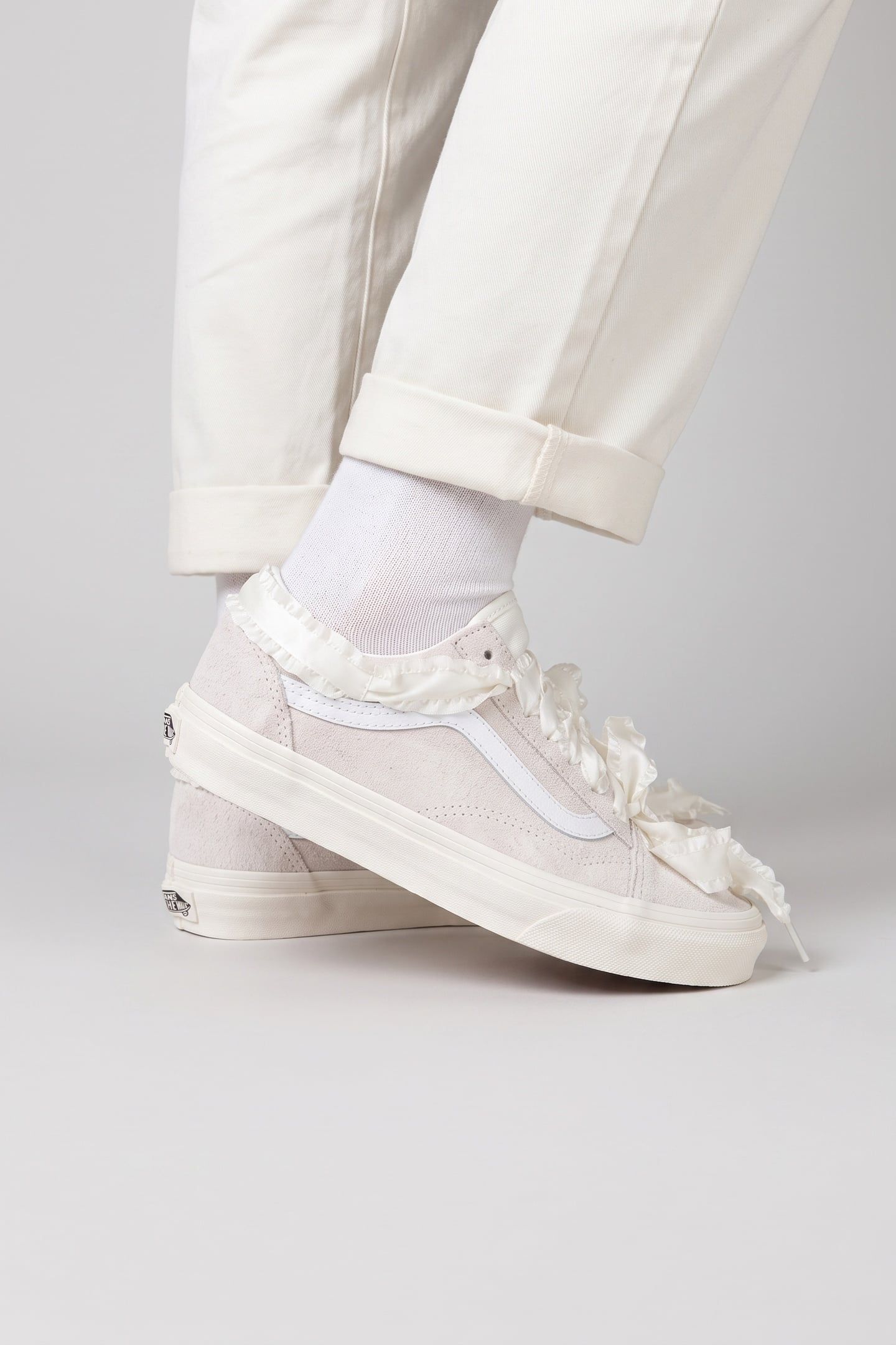 UNISEX OLD SKOOL WHITE 2