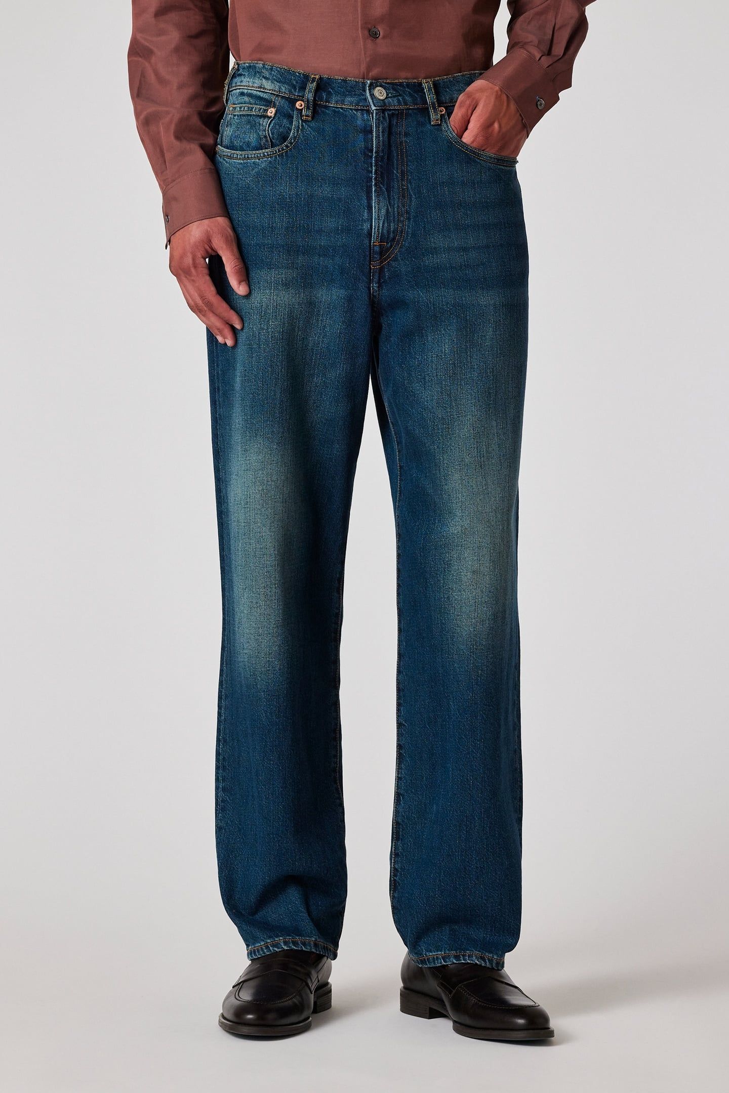 MENS RELAXED FIT JEAN ANTIQUE 1