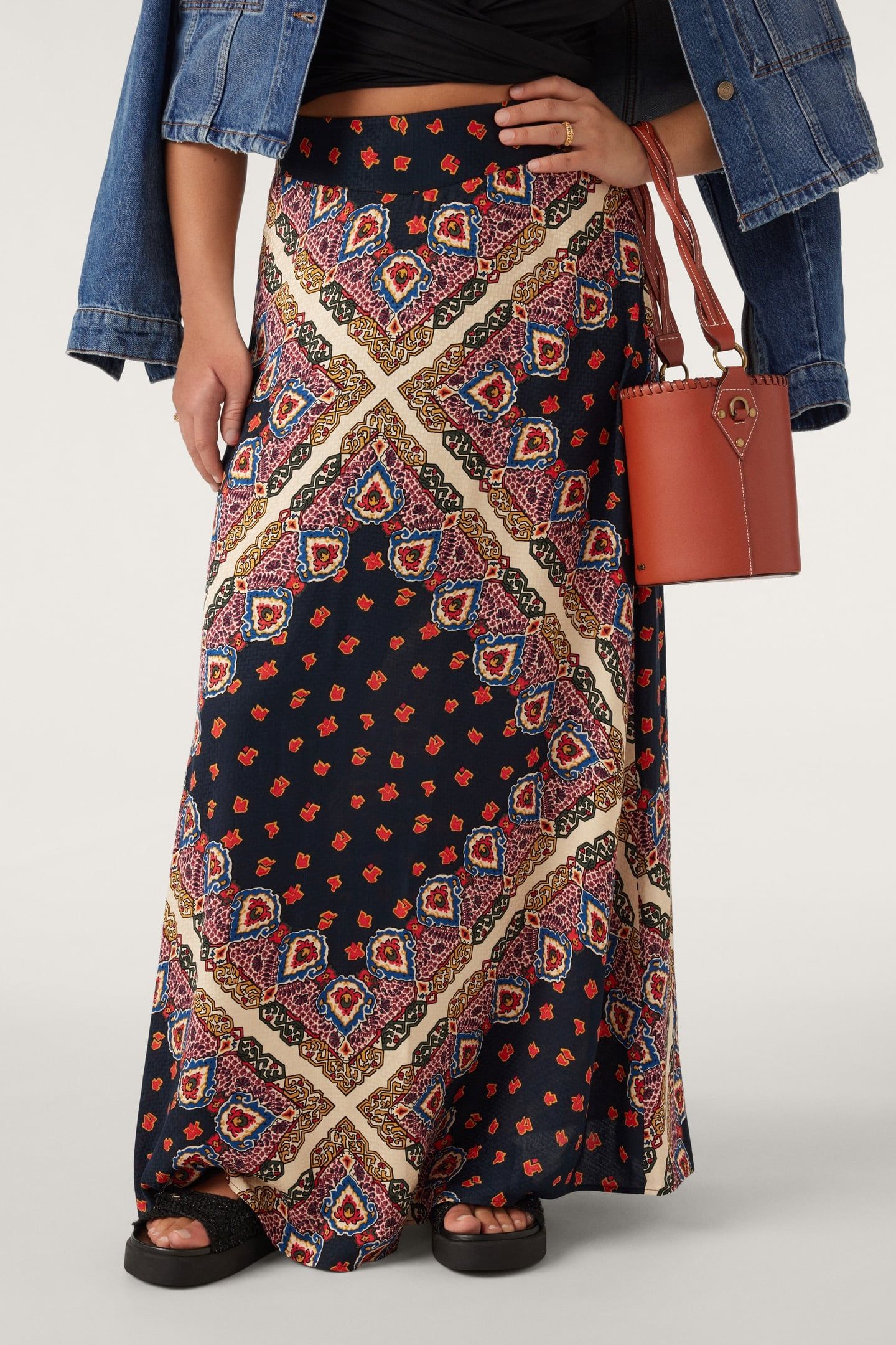 LONG SKIRT BLUENUIT 1