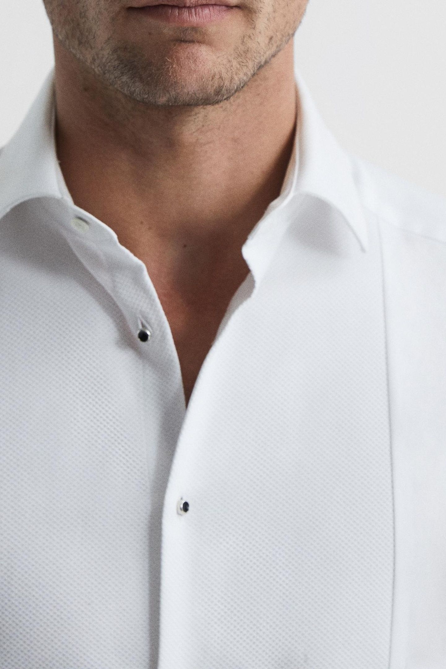 LS MARCELLA BIB COTTON DINNER SHIRT WHITE 9