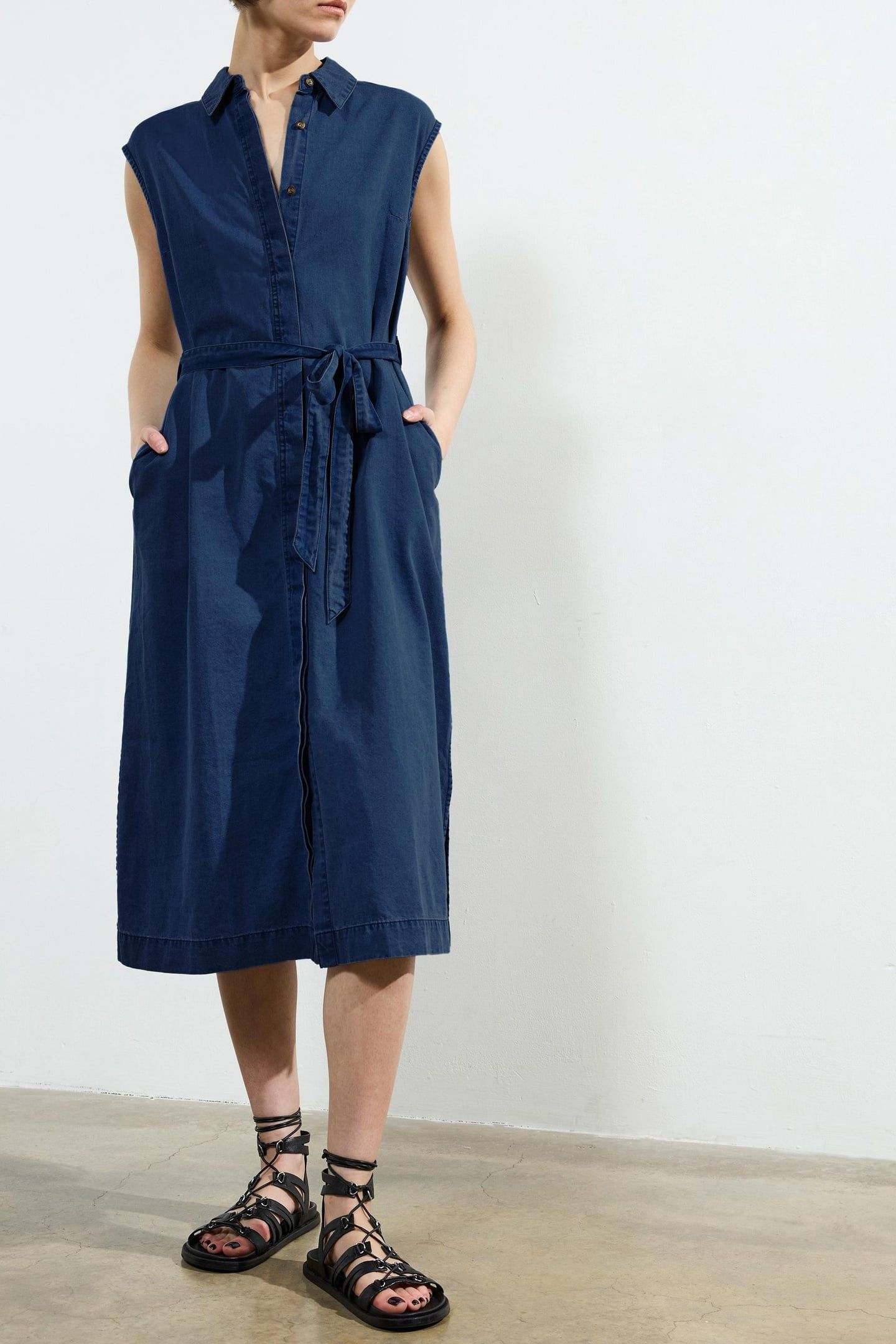 ZAVES CHAMBRAY MIDI DRESS LIGHT MID WASH 2