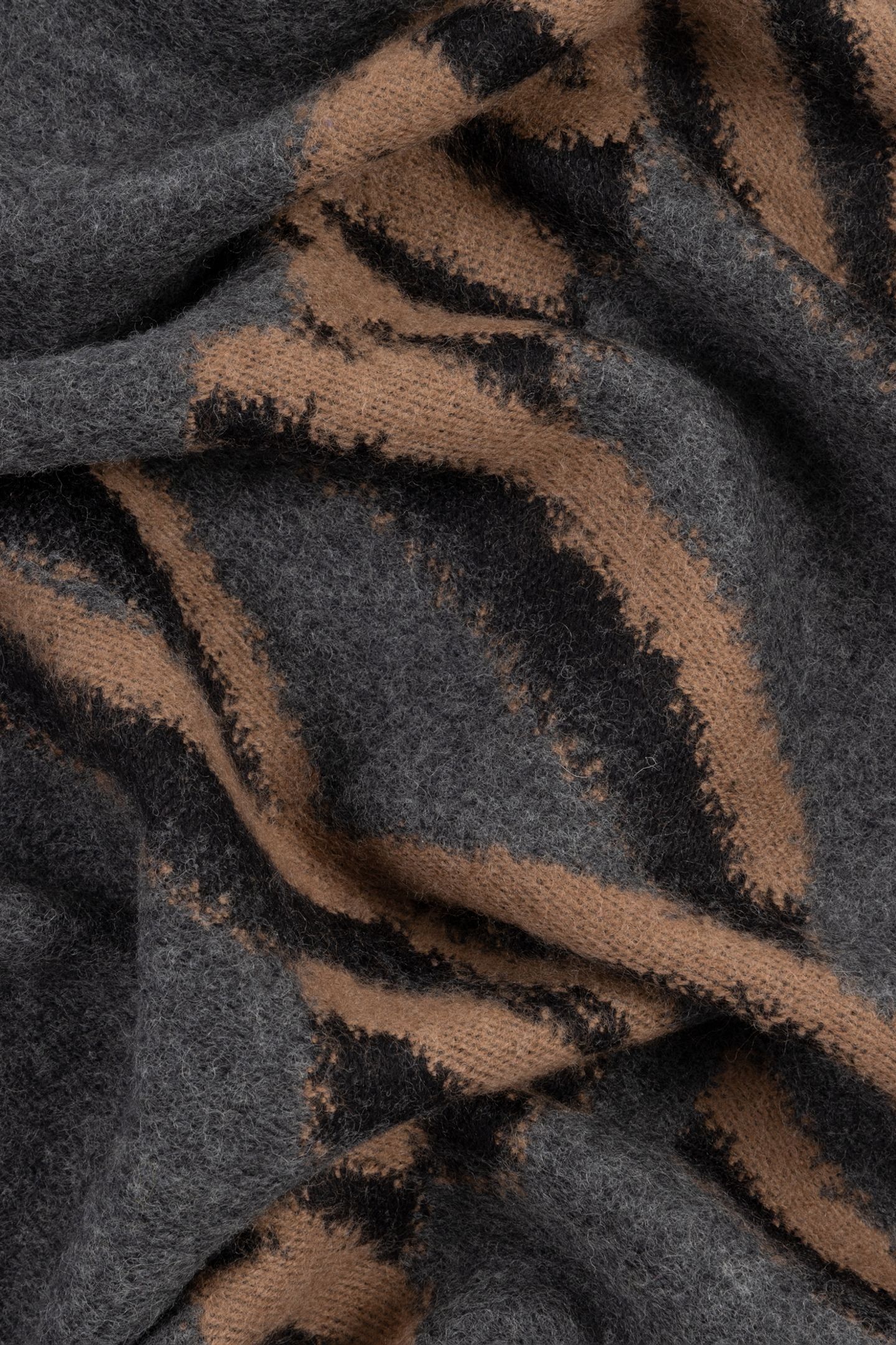 MEN SCARF LOGO COL BLOCK SLATE 7