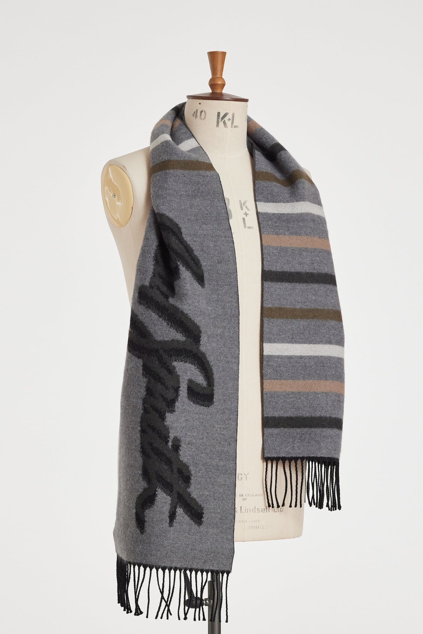 MEN SCARF LOGO JACQUARD SLATE 3