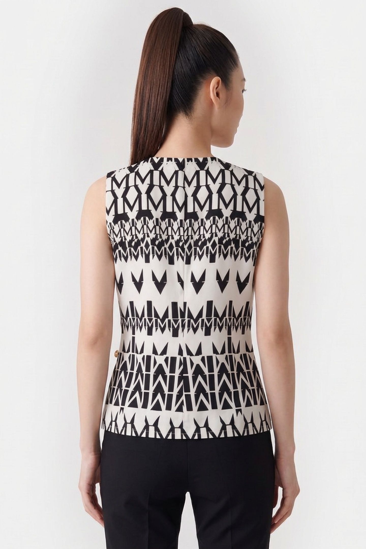 BRITNEY WRAP W/ CHAI GEOMETRIC MONOGRAM B 2