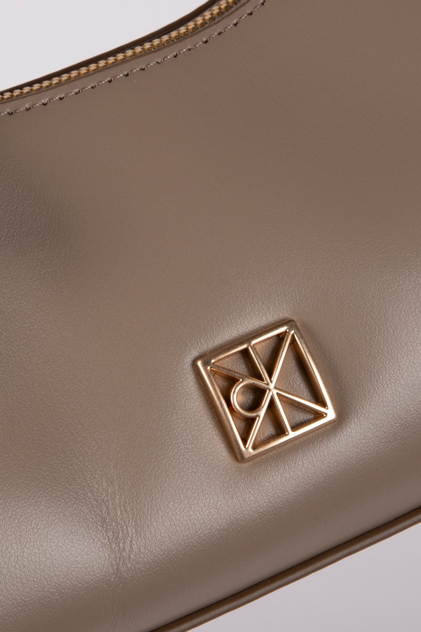 EMBLEM HARDWARE LEATHER MINI BAG DESERT TAUPE 4