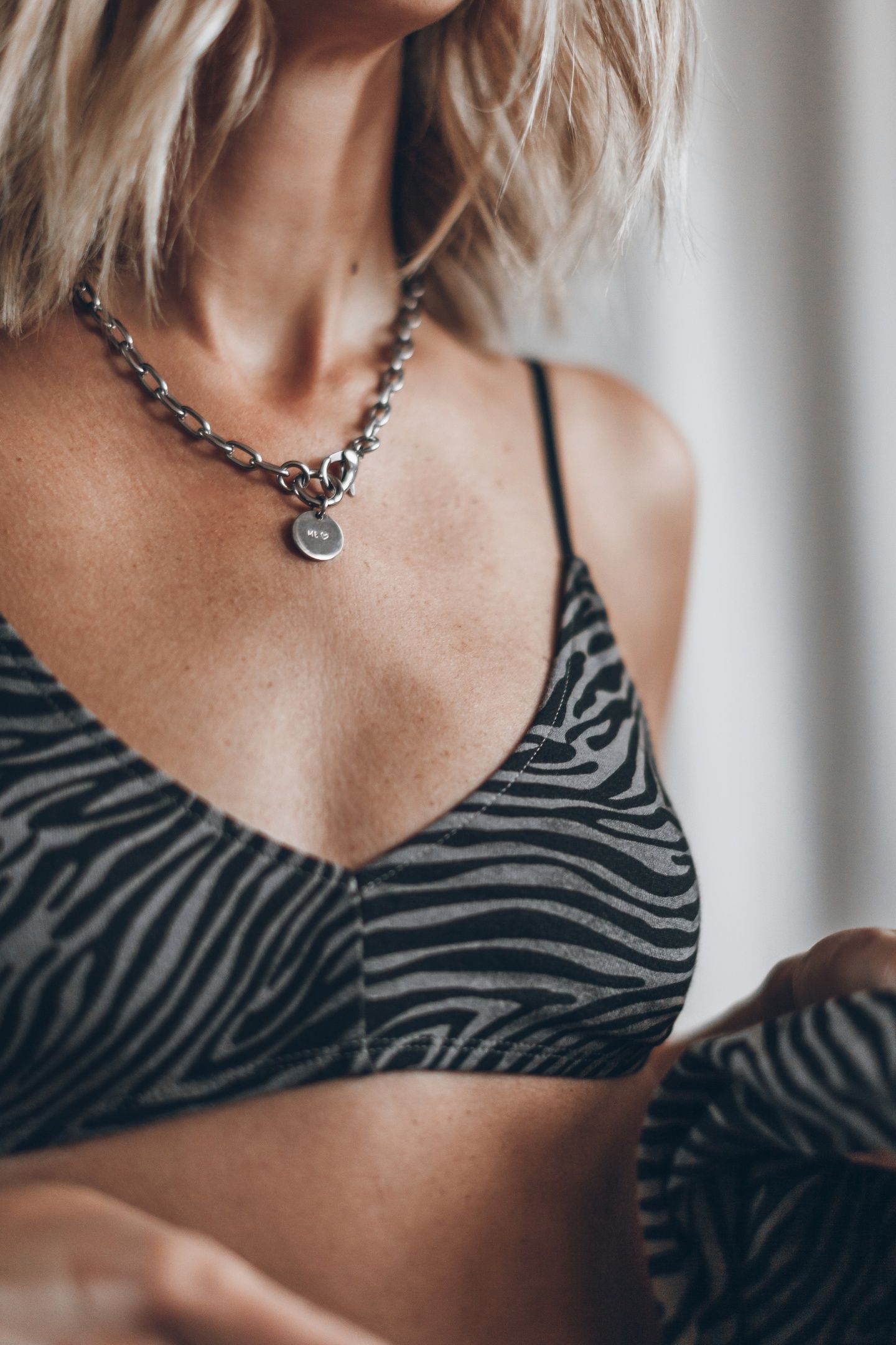 THE DARK ZEBRA SOFT BRALETTE BLACK 3