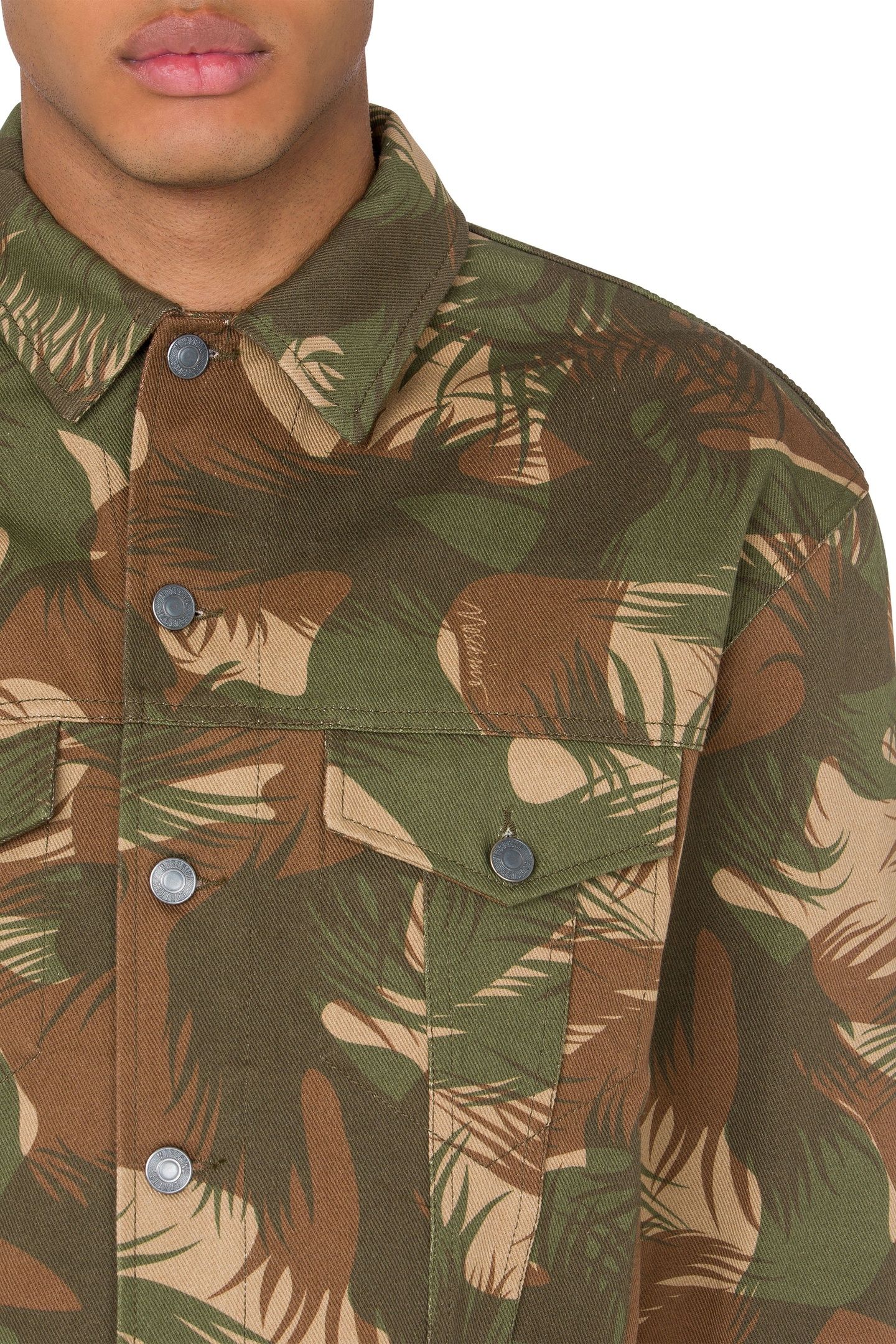 OUTERWEAR GREEN 4