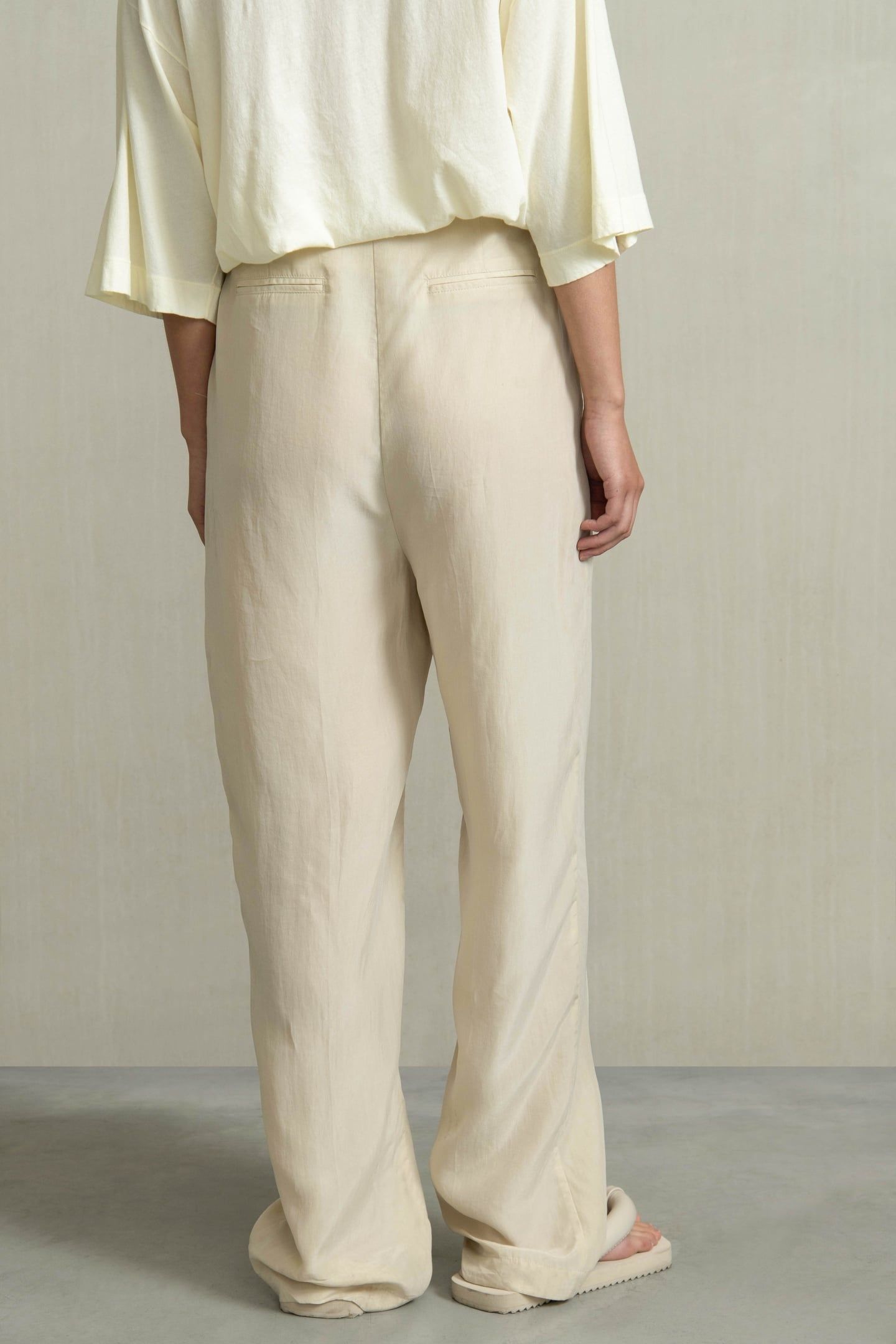 WOLA BEIGE 4