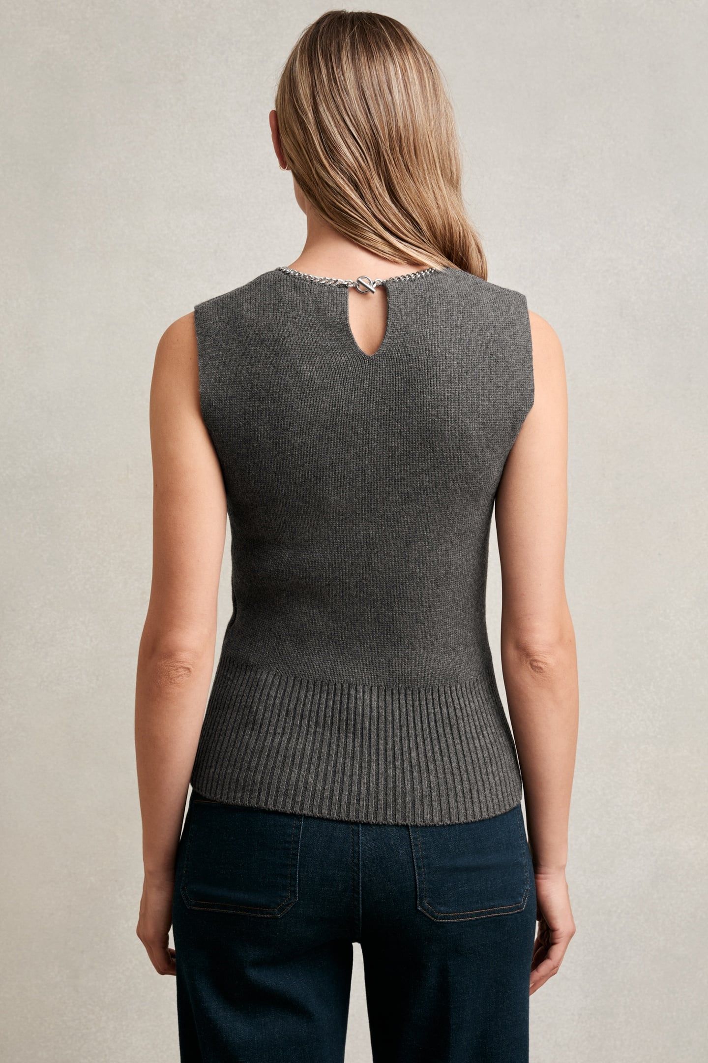NECKLACE TRIM VEST CHARCOAL GREY 2