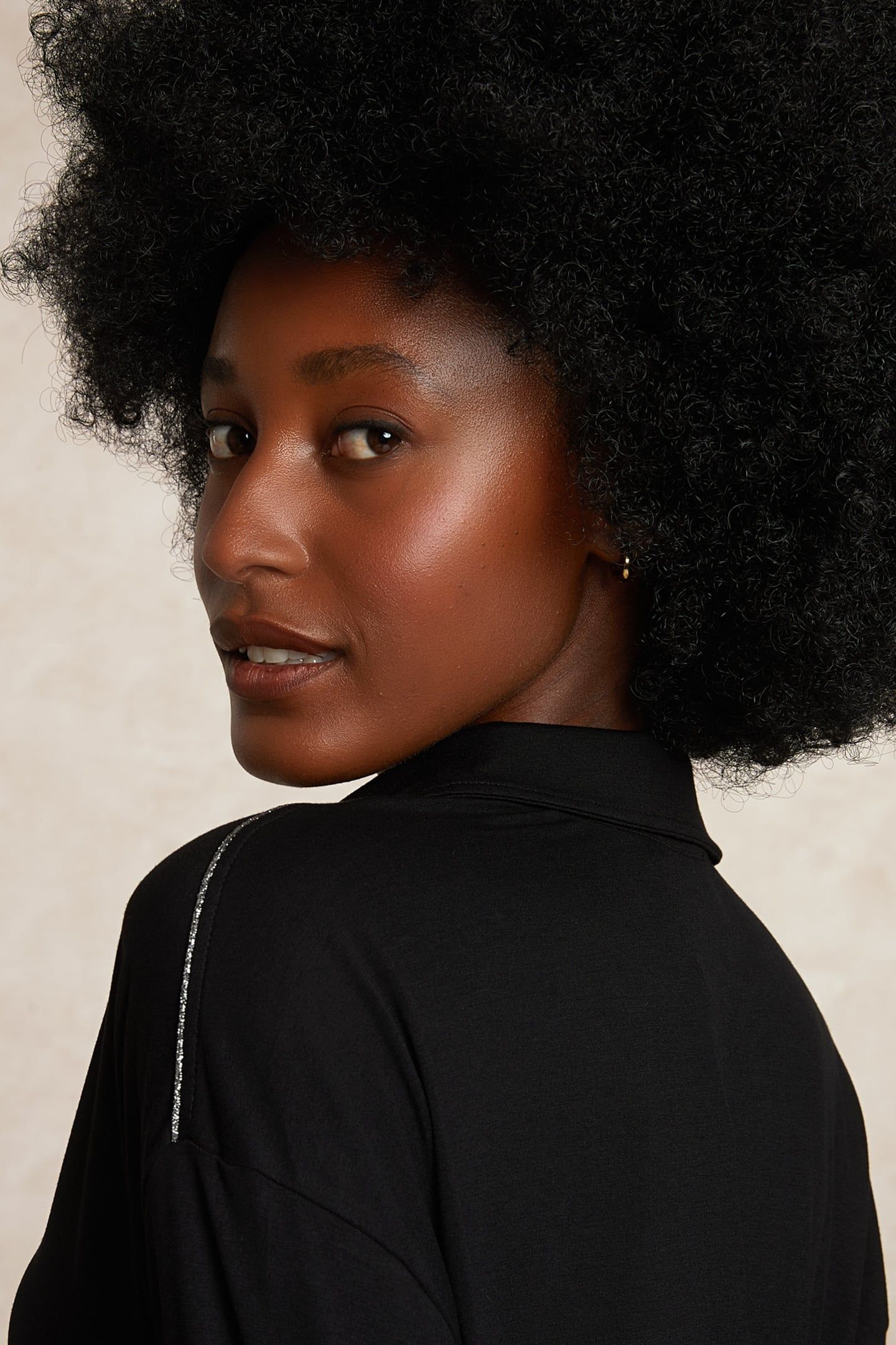 VISCOSE V-NECK BLOUSE GLITTER DETAIL BLACK 5
