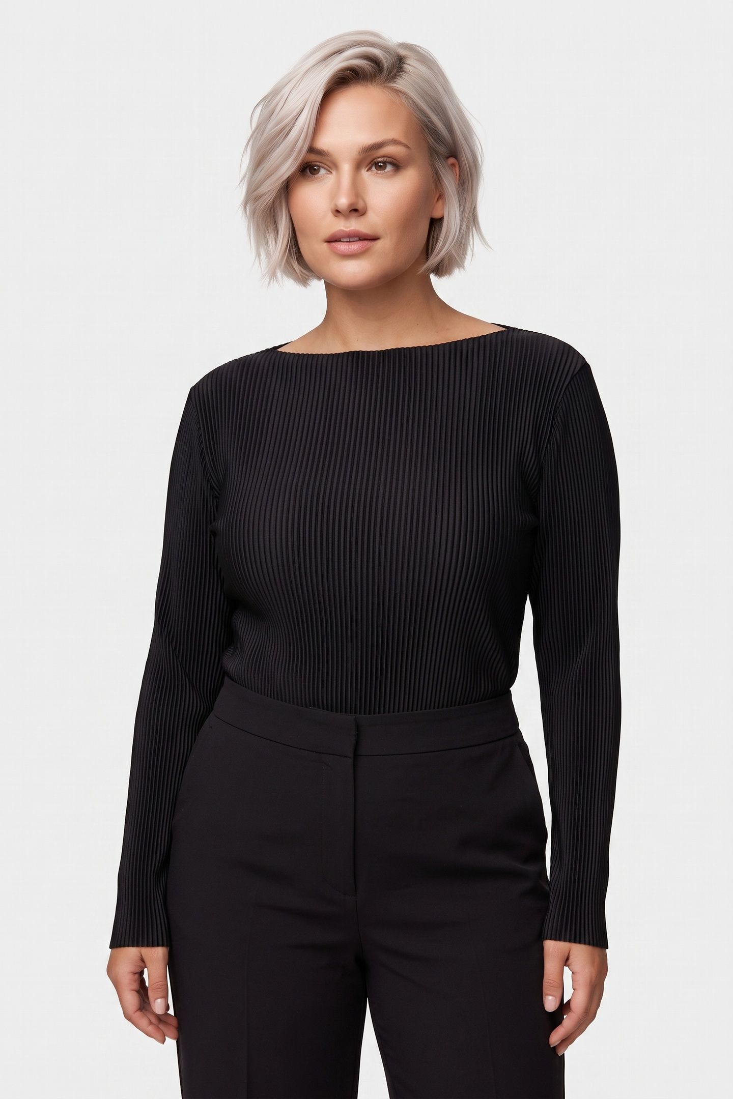 ST PETER PLEATED TOP BLACK 1