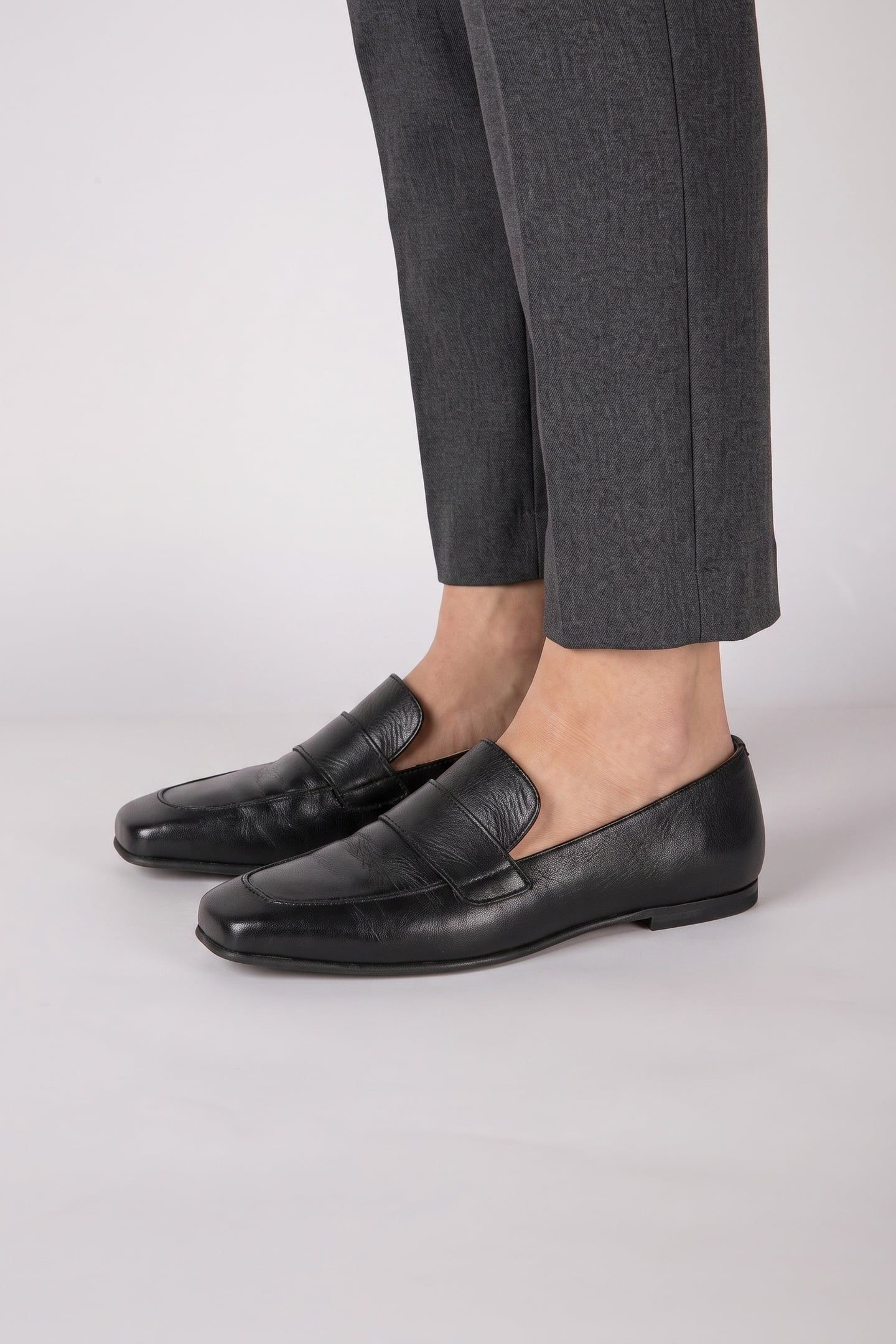 IRMA LOAFER BLACK 2