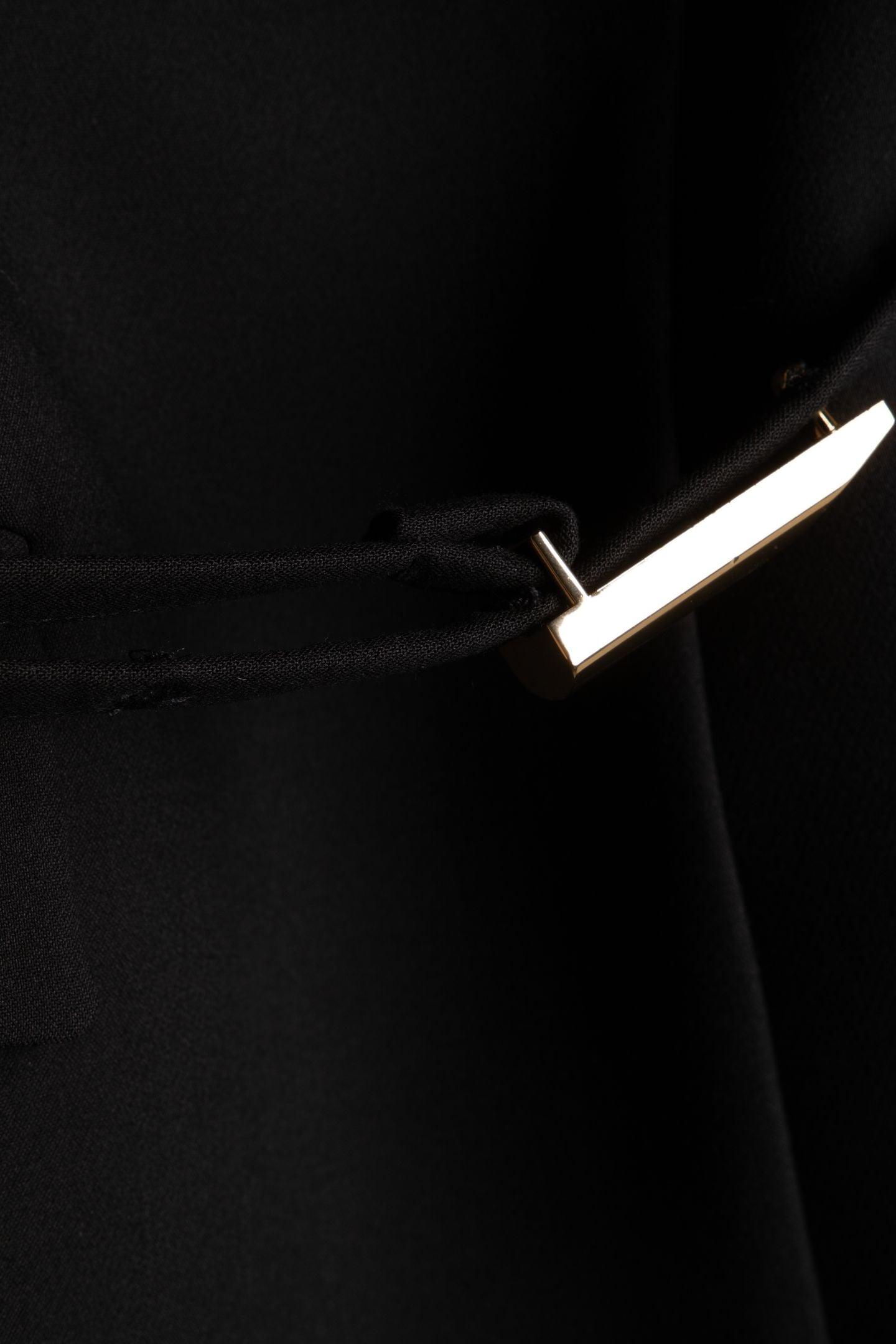 DALIA SNGL BRST BELT JET BLACK A996 4