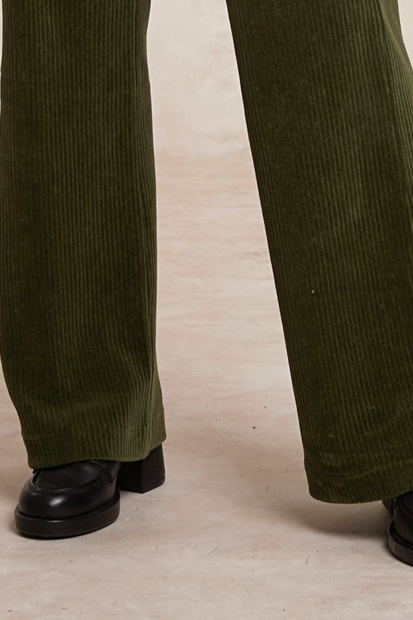 CLASSIC PANT COTE VELOURS GREEN 3