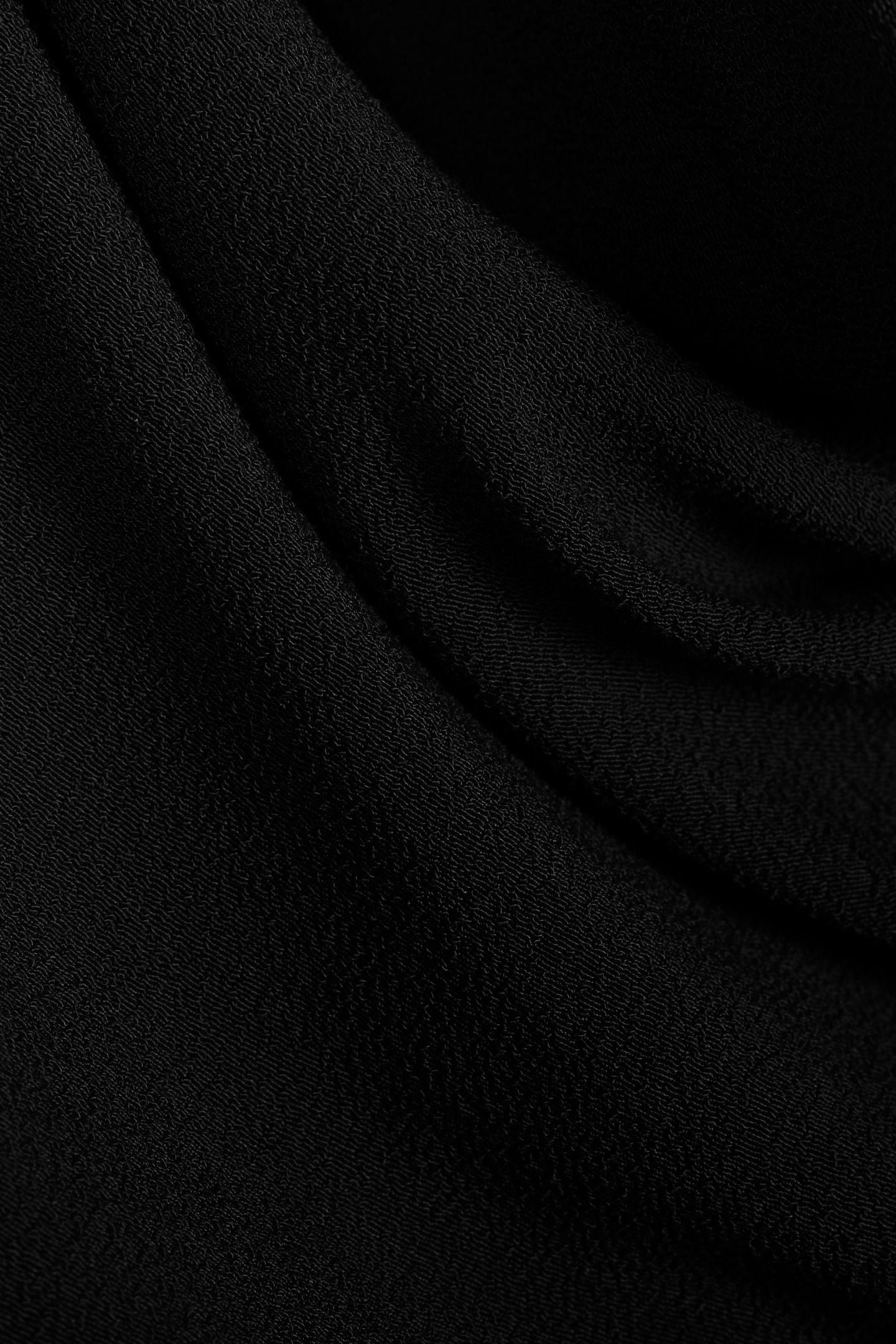 SLEEVELESS TOP BLACK 7