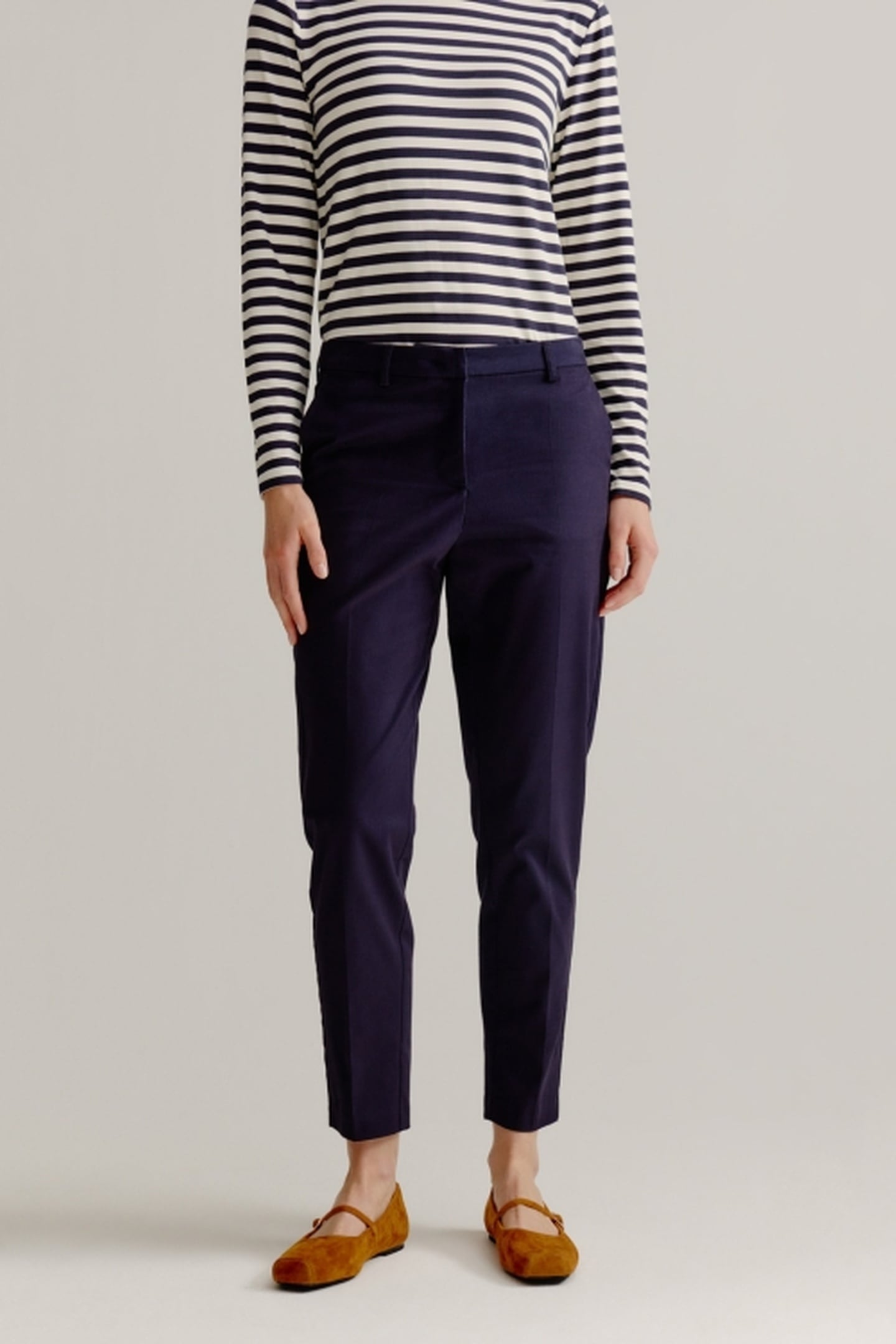 LUISA PANTS NAVY 1