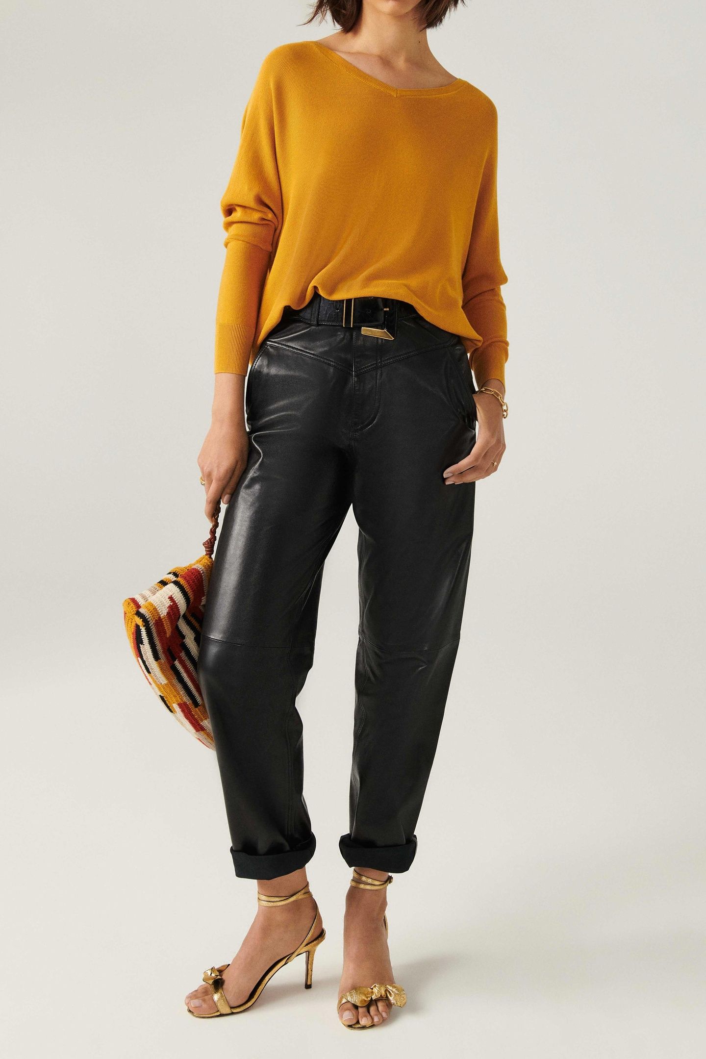 LONG SLEEVES KNIT OCRE 3