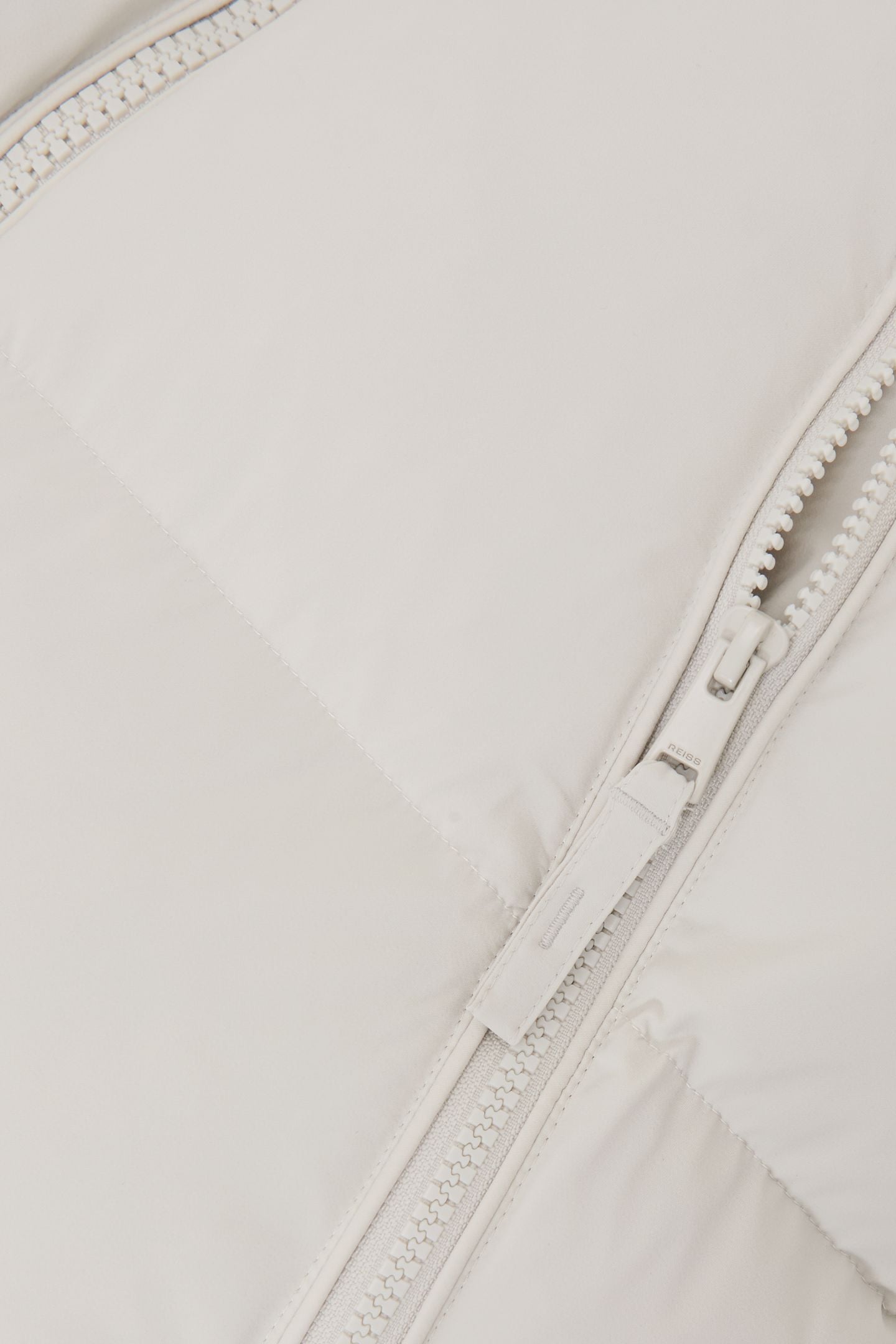 QUILTED ZIP THROUGH PUFFER GILET LIGHT STONE 5