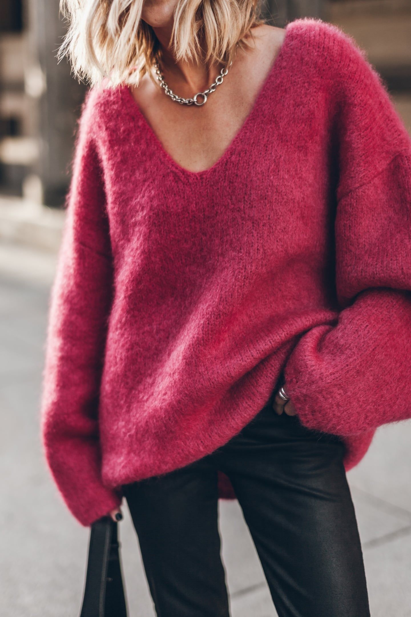 THE PINK DEEP V MOHAIR KNITTED SWEATER PINK 1