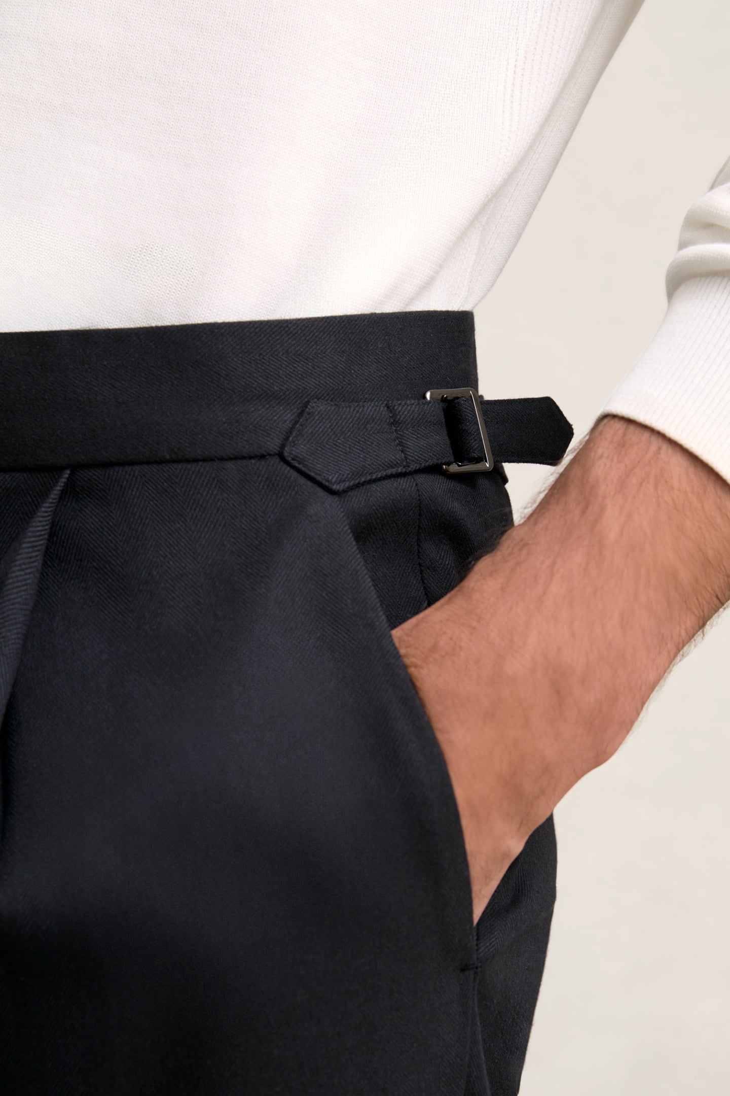 HERRINGBONE SIDE ADJUSTER TROUSER NAVY 6