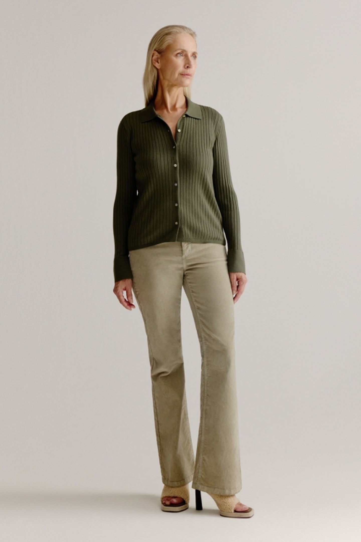 LILA CARDIGAN PESTO 3