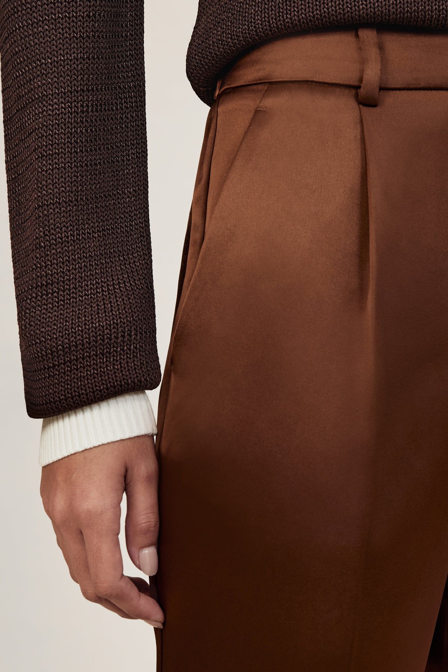 SATIN TAPER TROUSER BRONZE 6