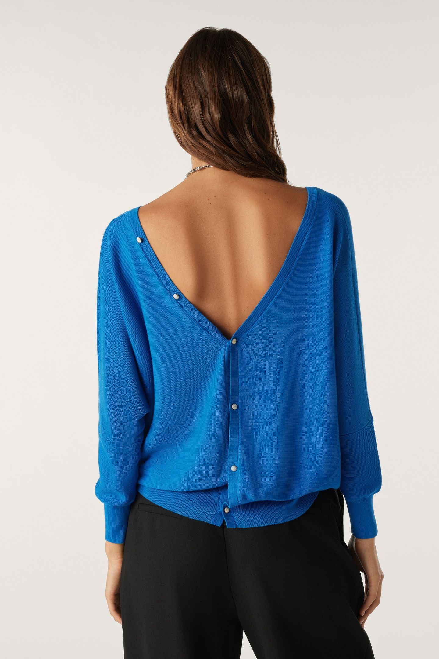 LONG SLEEVES KNIT BLUEELECTRIQUE 2