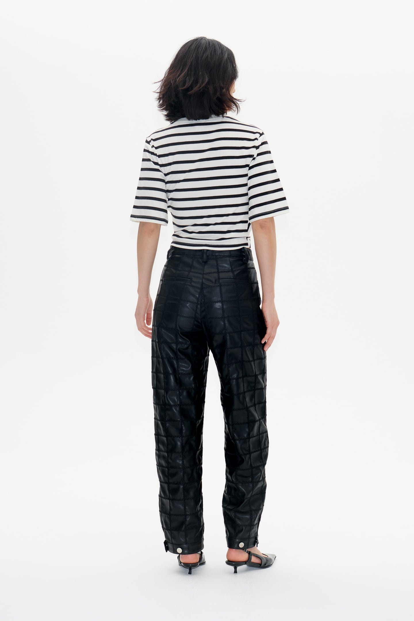 JALYA TOP BLACK WHISPER STRIPE 3
