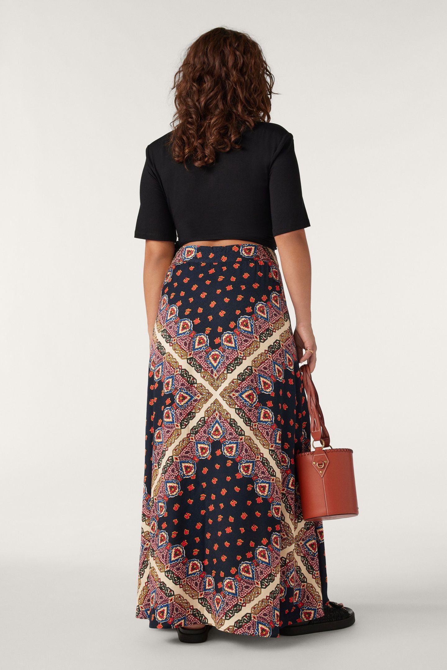 LONG SKIRT BLUENUIT 2