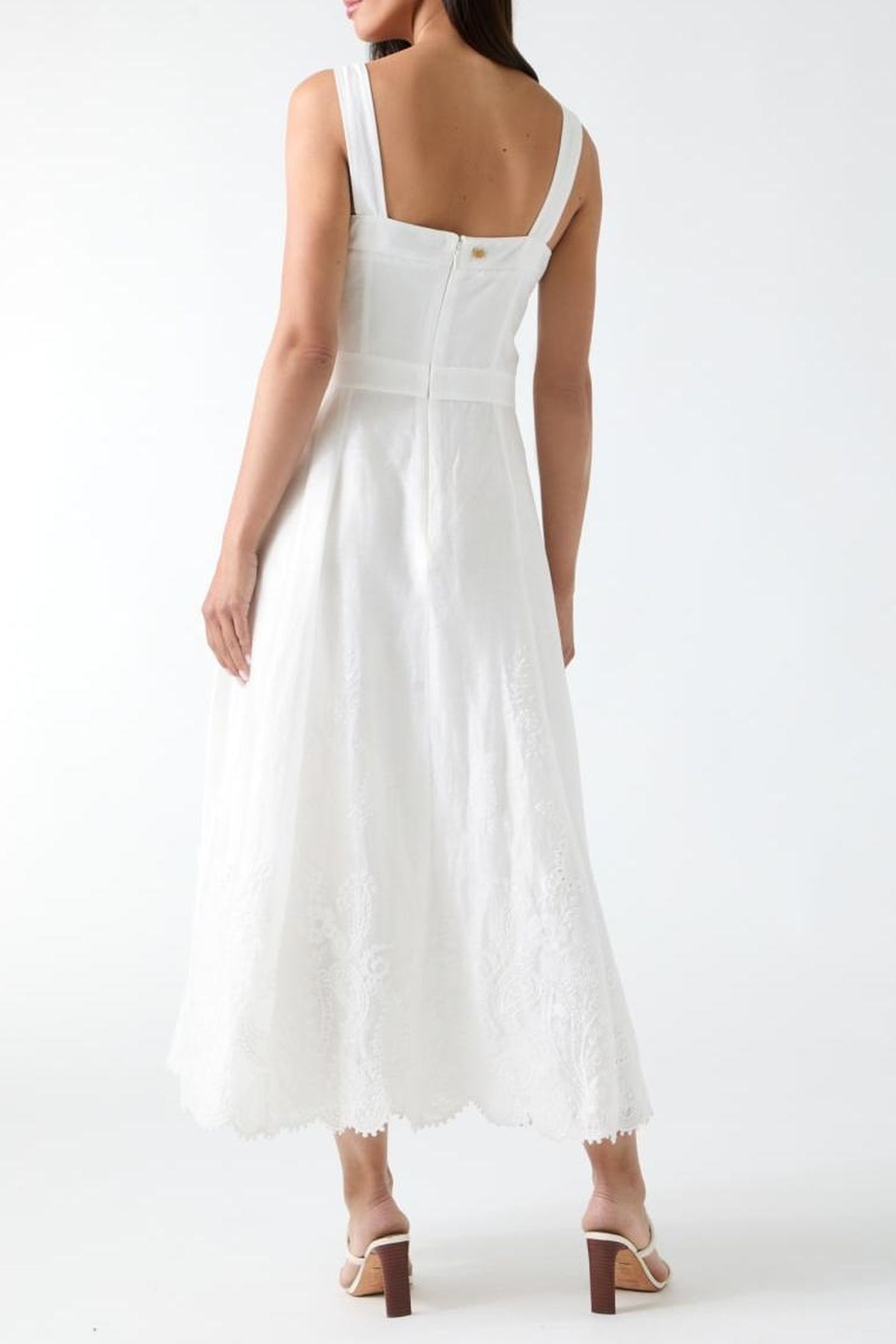 MINDY EMBROIDERED MI WHITE PEAKS 3