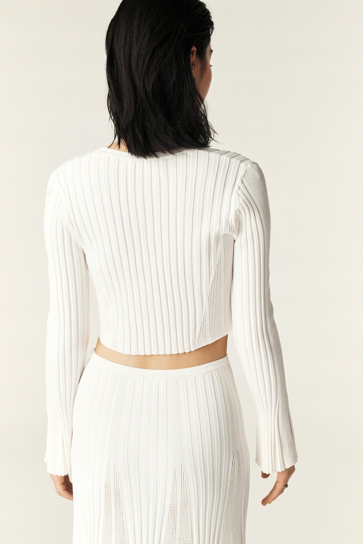 SHORT CARDIGAN BLANC 2