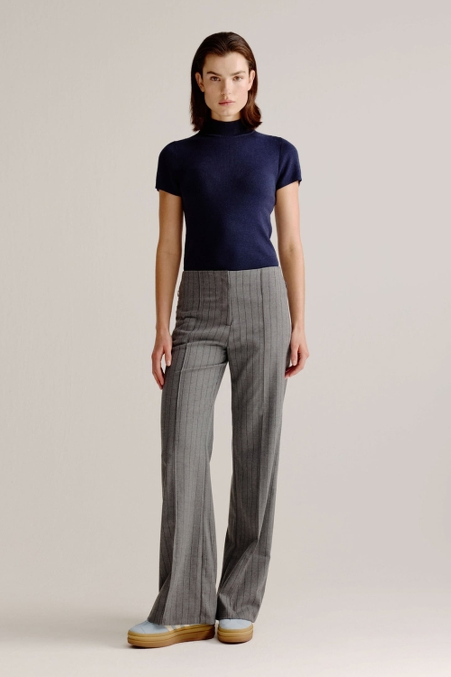 AXEL PANTS LIGHT GREY STRIPE 2