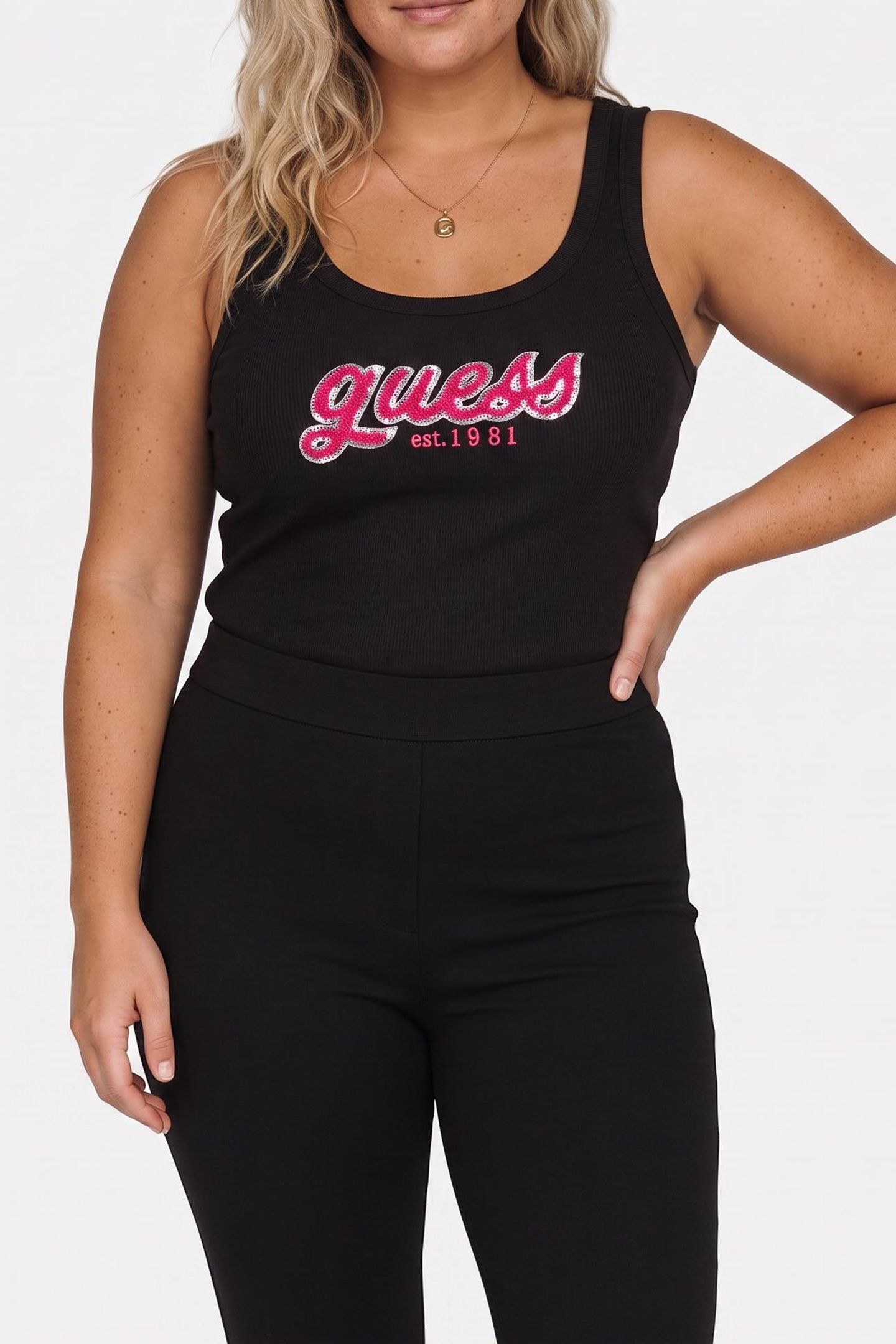 CHENILLE LOGO TANK T JET BLACK A996 1
