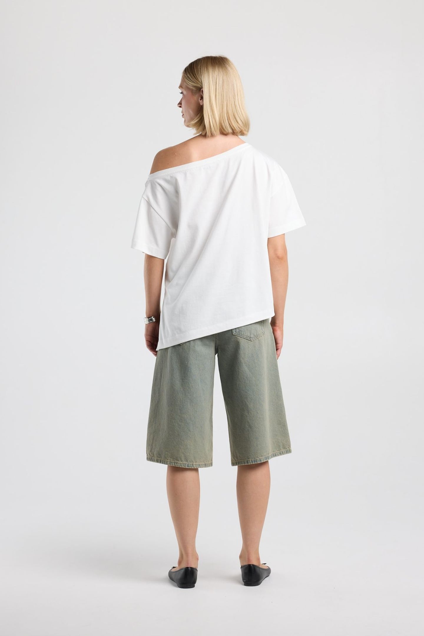 ESTI OFF WHITE 2
