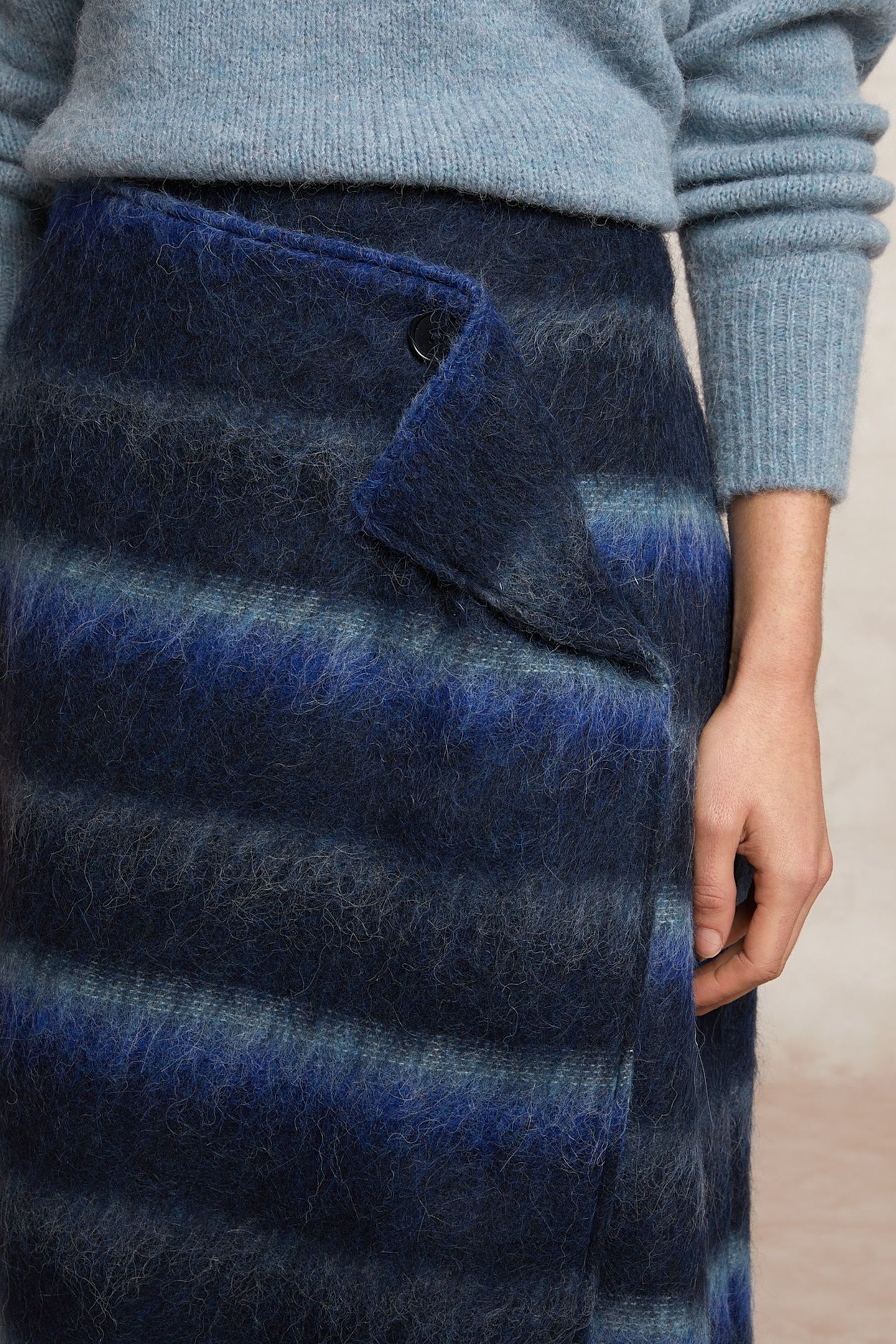STRIPED WOOLEN RUFFLE PORTEFEUILLE SKIRT BLUE 4