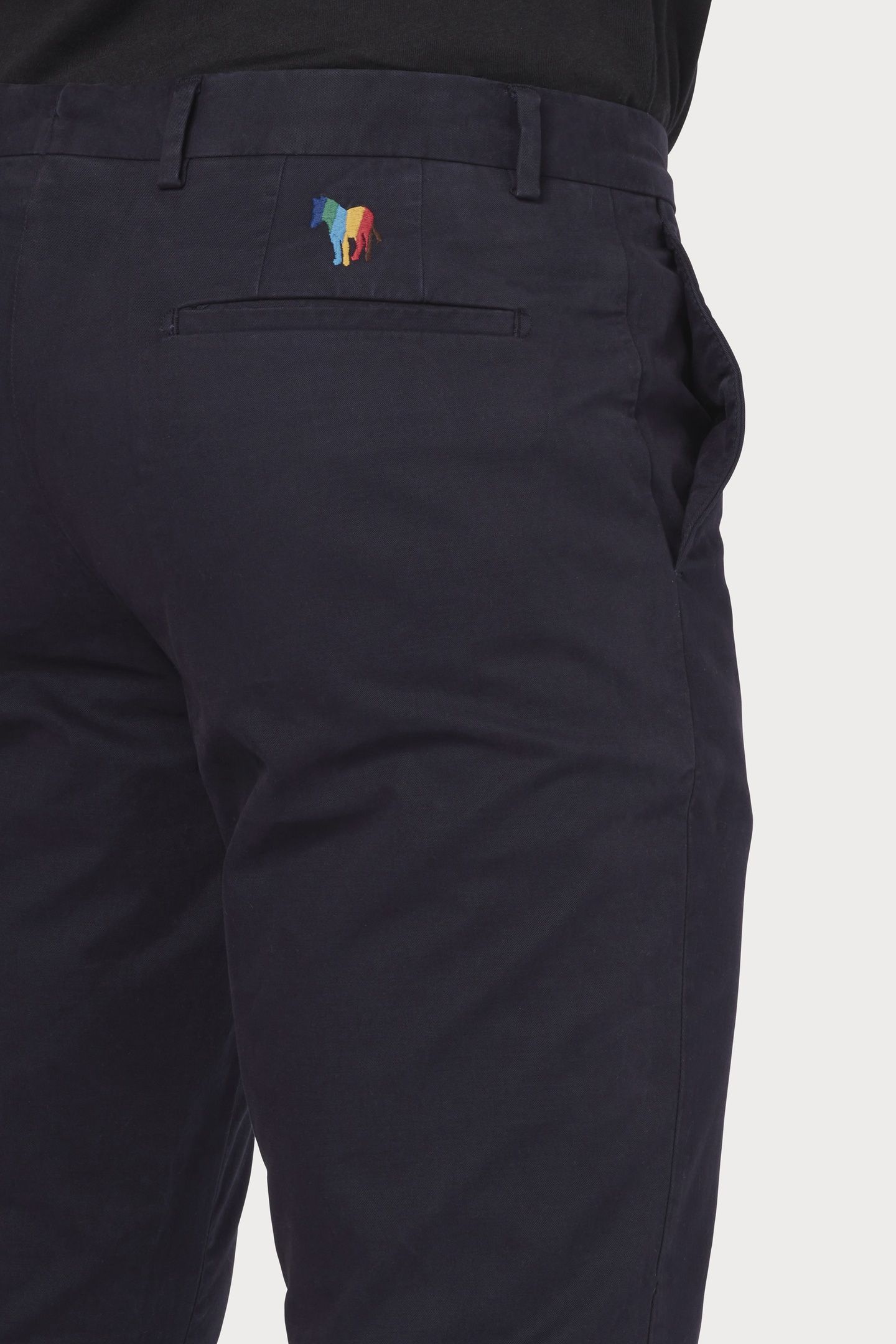 MENS MID FIT CLEAN CHINO ZEBRA EMB VERY DARK NAVY 9