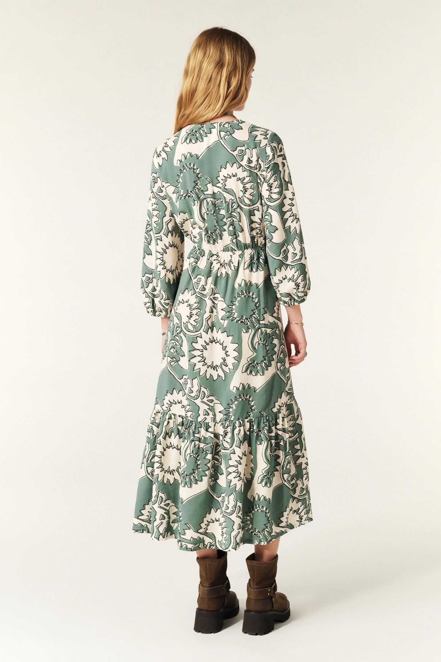 MID-LENGTH DRESS VERT 2