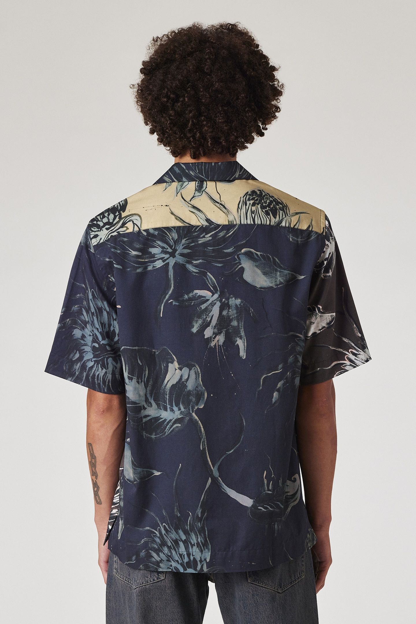 MENS S/S REGULAR FIT SHIRT NAVY 2