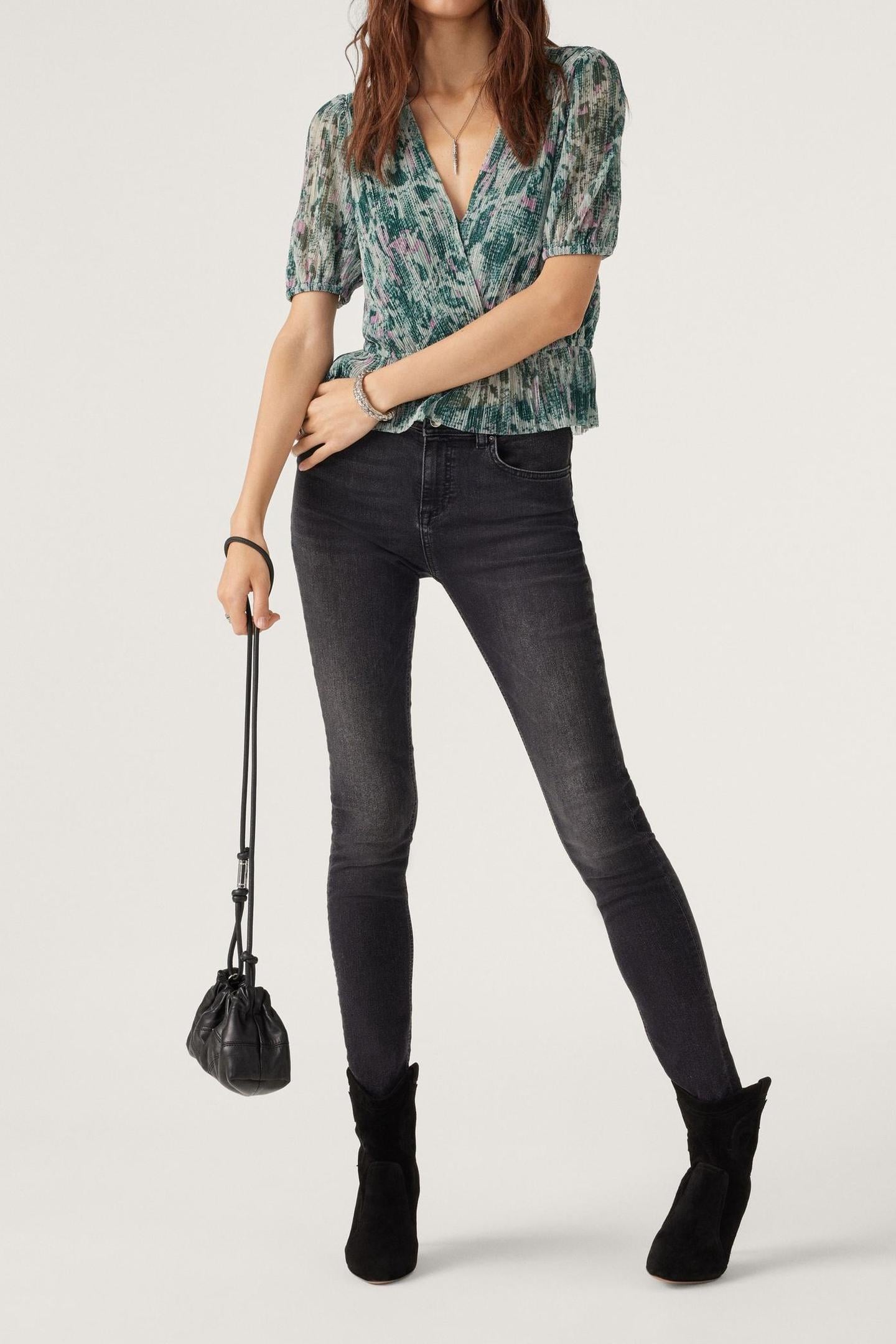 SHORT SLEEVES TOP VERT 5