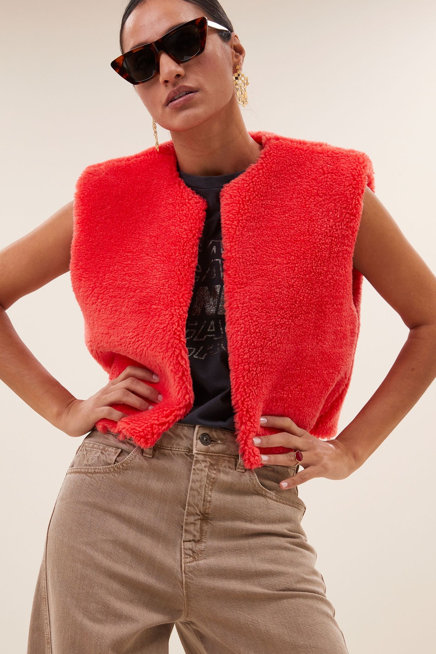 WOLLY RED GILET POPPY RED 2